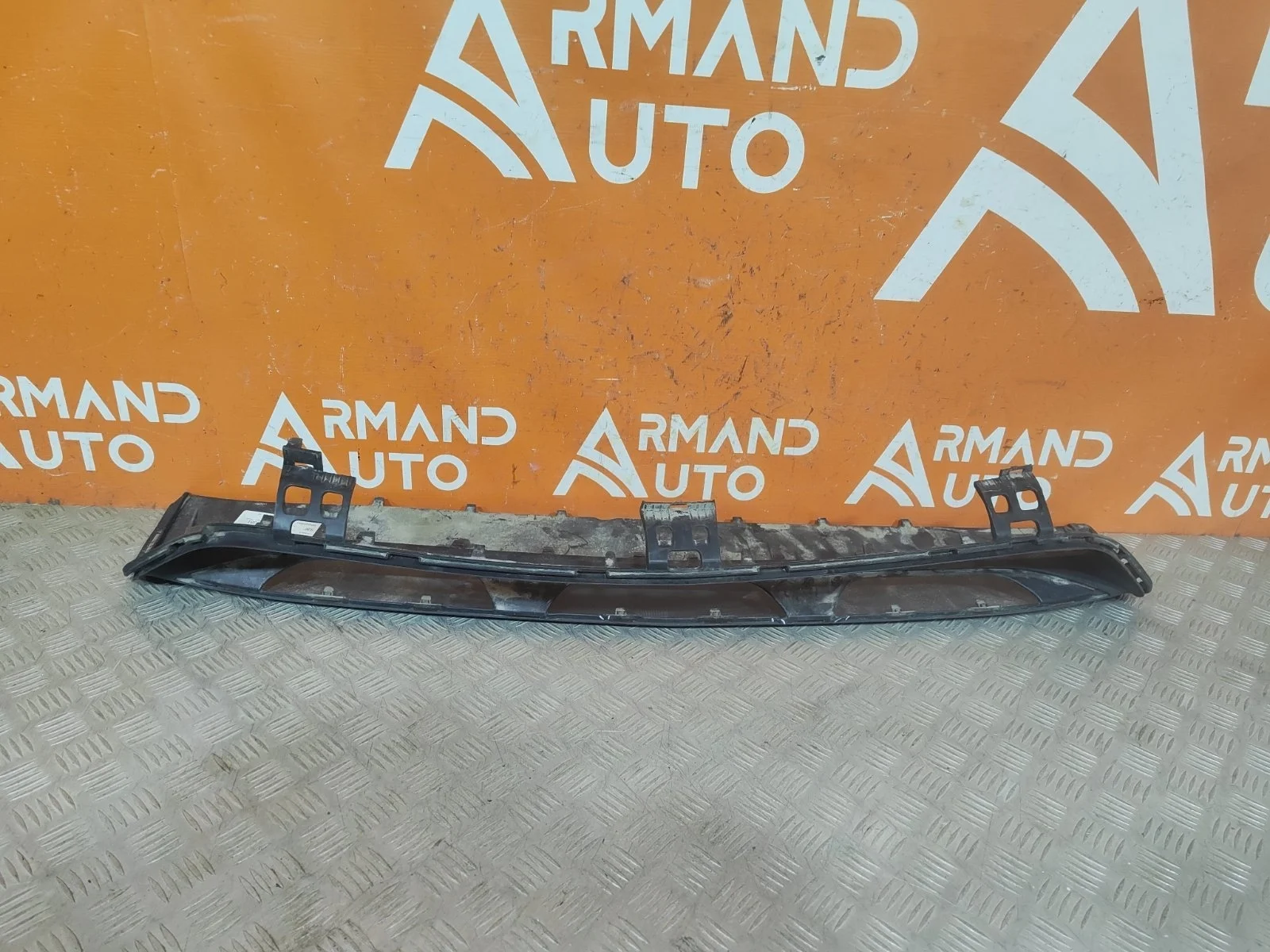 Накладка бампера Mercedes GLE-Class 2018-нв V167