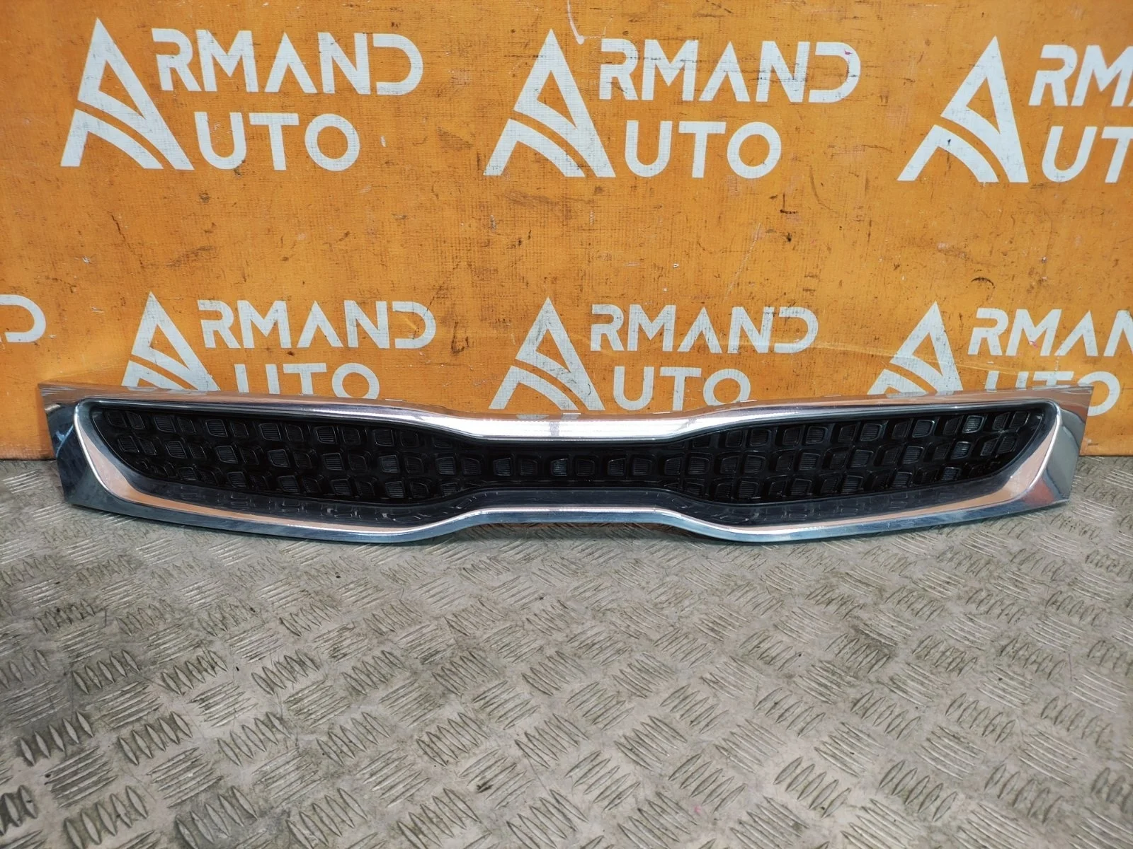 Решетка радиатора Kia Rio 2017-2020 4 FB