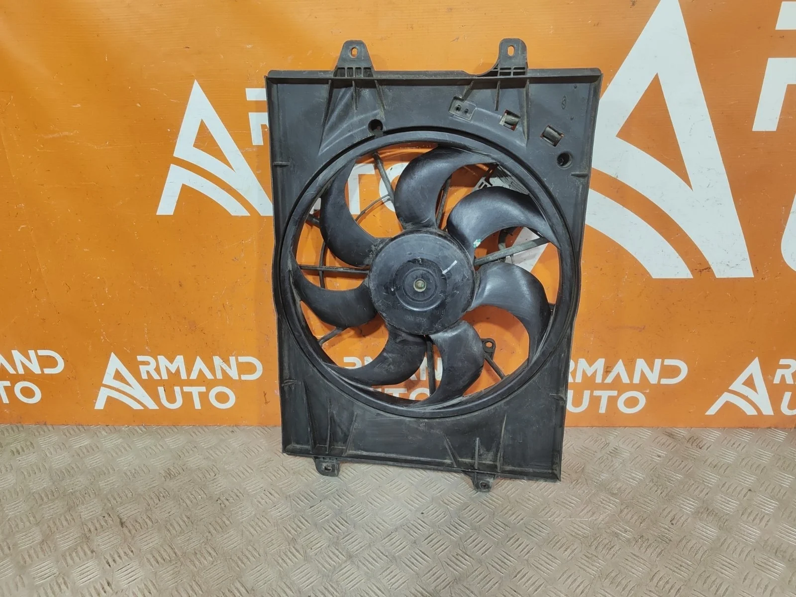 Диффузор вентилятора Chery Tiggo 8 Pro 2021-нв T1A