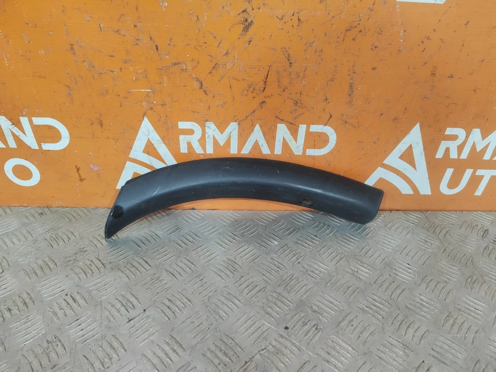 Расширитель бампера Mitsubishi Outlander 2014-2018 3