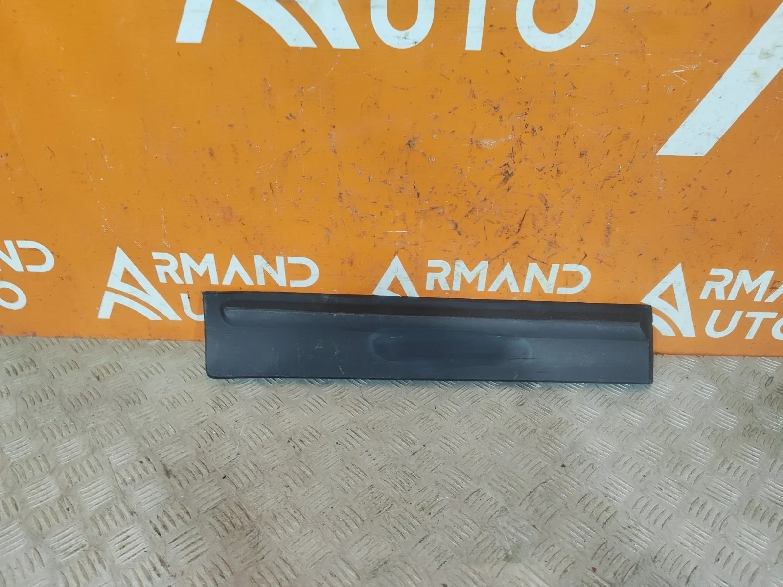 Молдинг двери Kia Sorento 2009-2019 XM