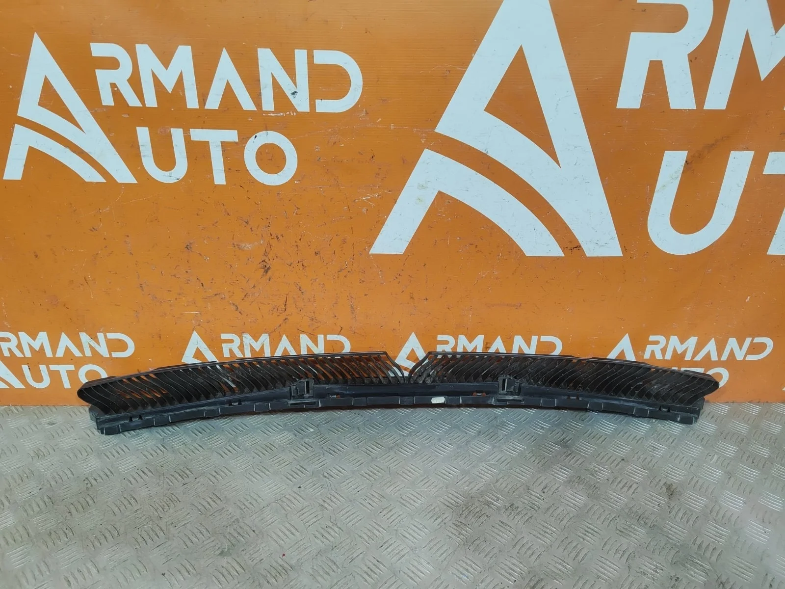 Кронштейн бампера Volkswagen Tiguan 2016-нв