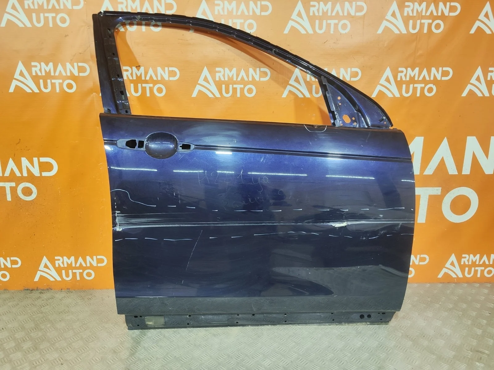 Дверь Land Rover Discovery Sport 2014-нв L550