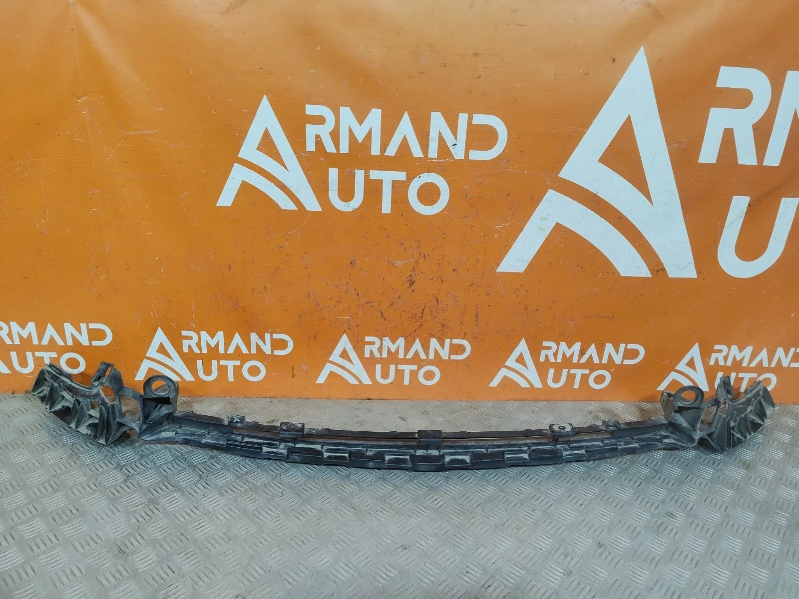 Кронштейн бампера Mercedes -Class 2016-2020 W213, S213, C238