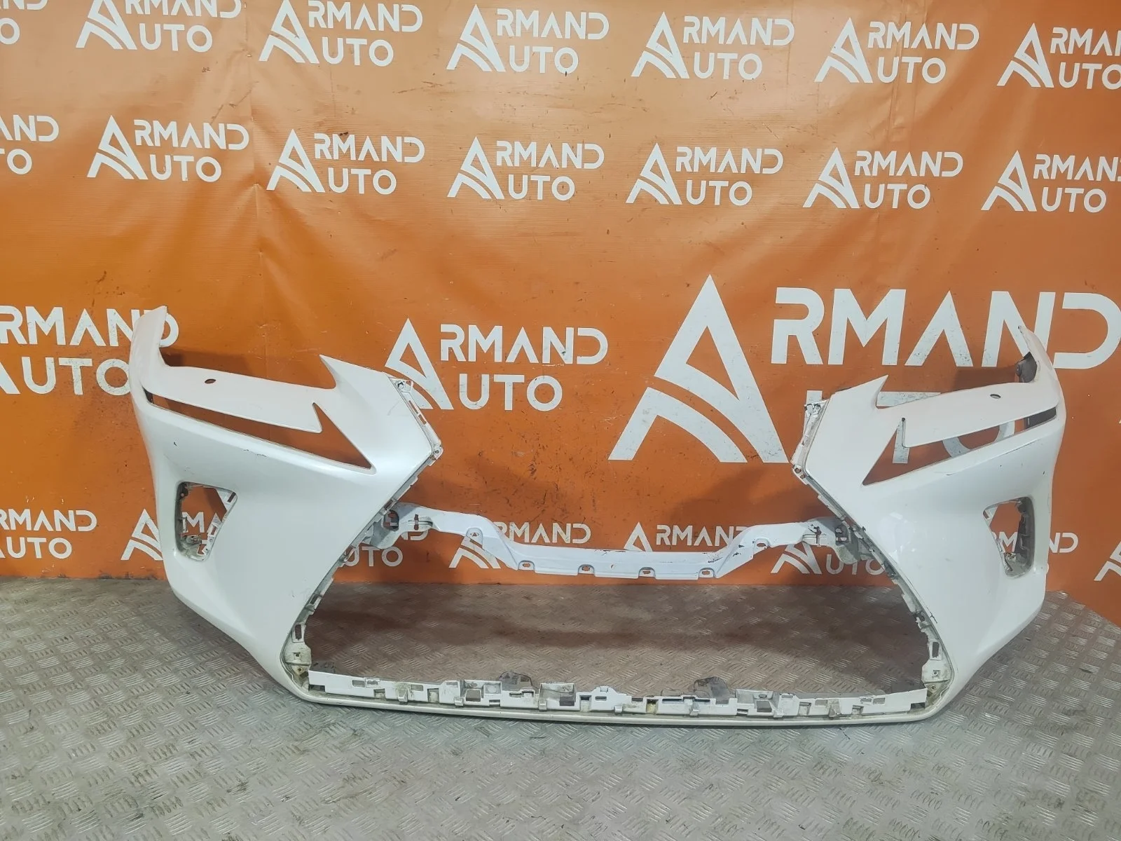 Бампер Lexus NX 2017-2021