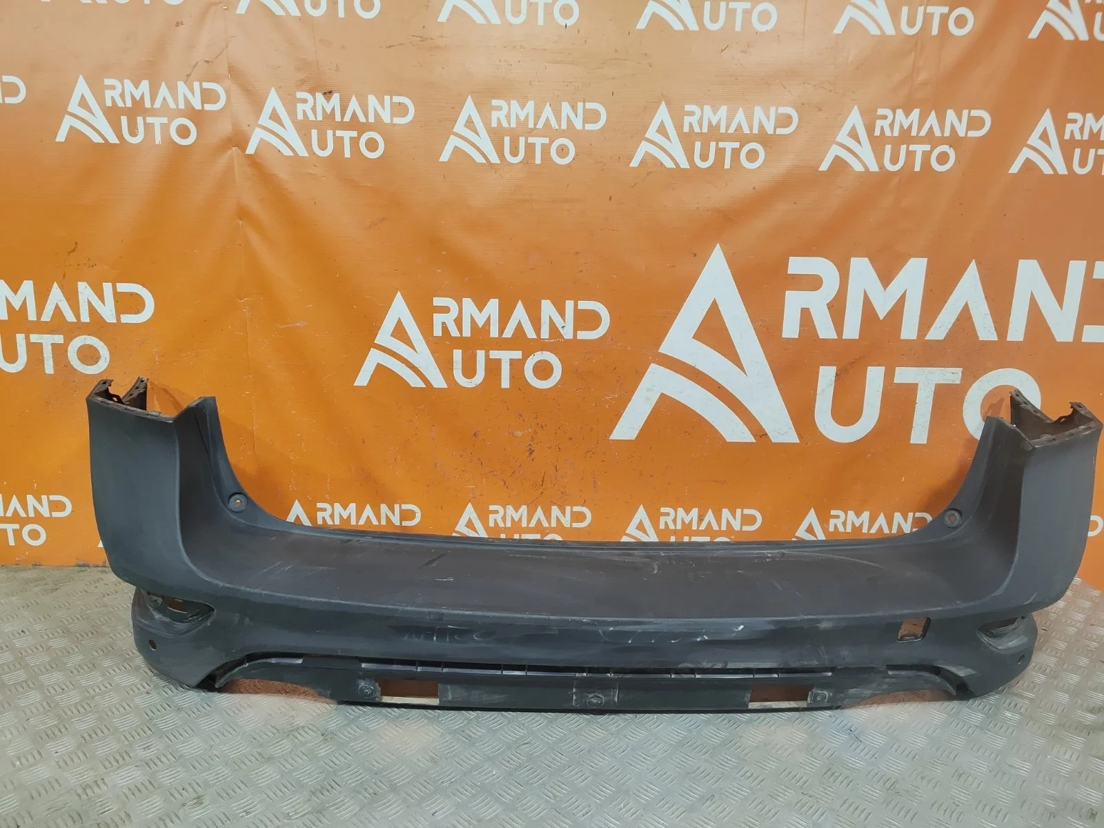 Бампер Volvo XC70 2007-2016