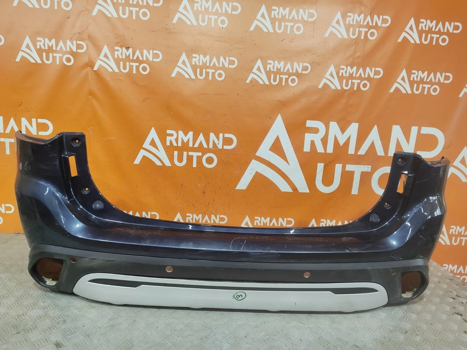 Бампер Mitsubishi Outlander 2018-нв 3