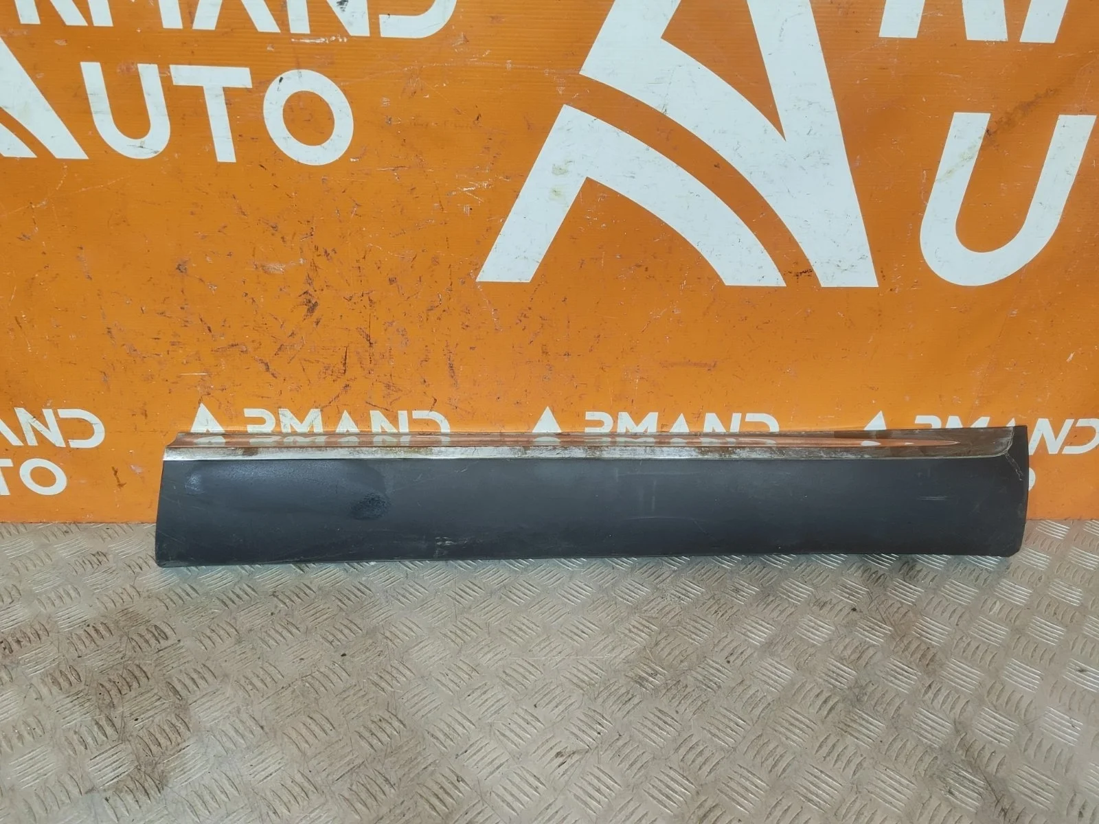 Молдинг двери KIA Sorento 2014-2020 3 Prime UM