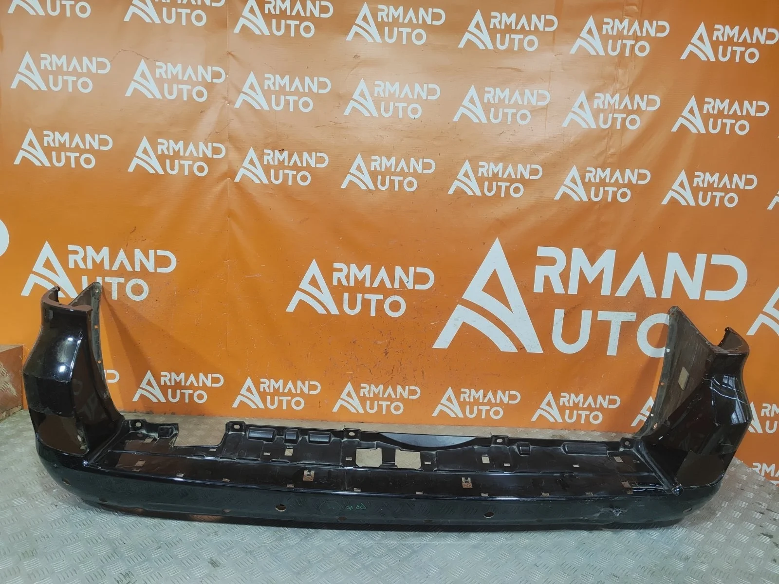 Бампер Toyota Land Cruiser 2015-2021 200