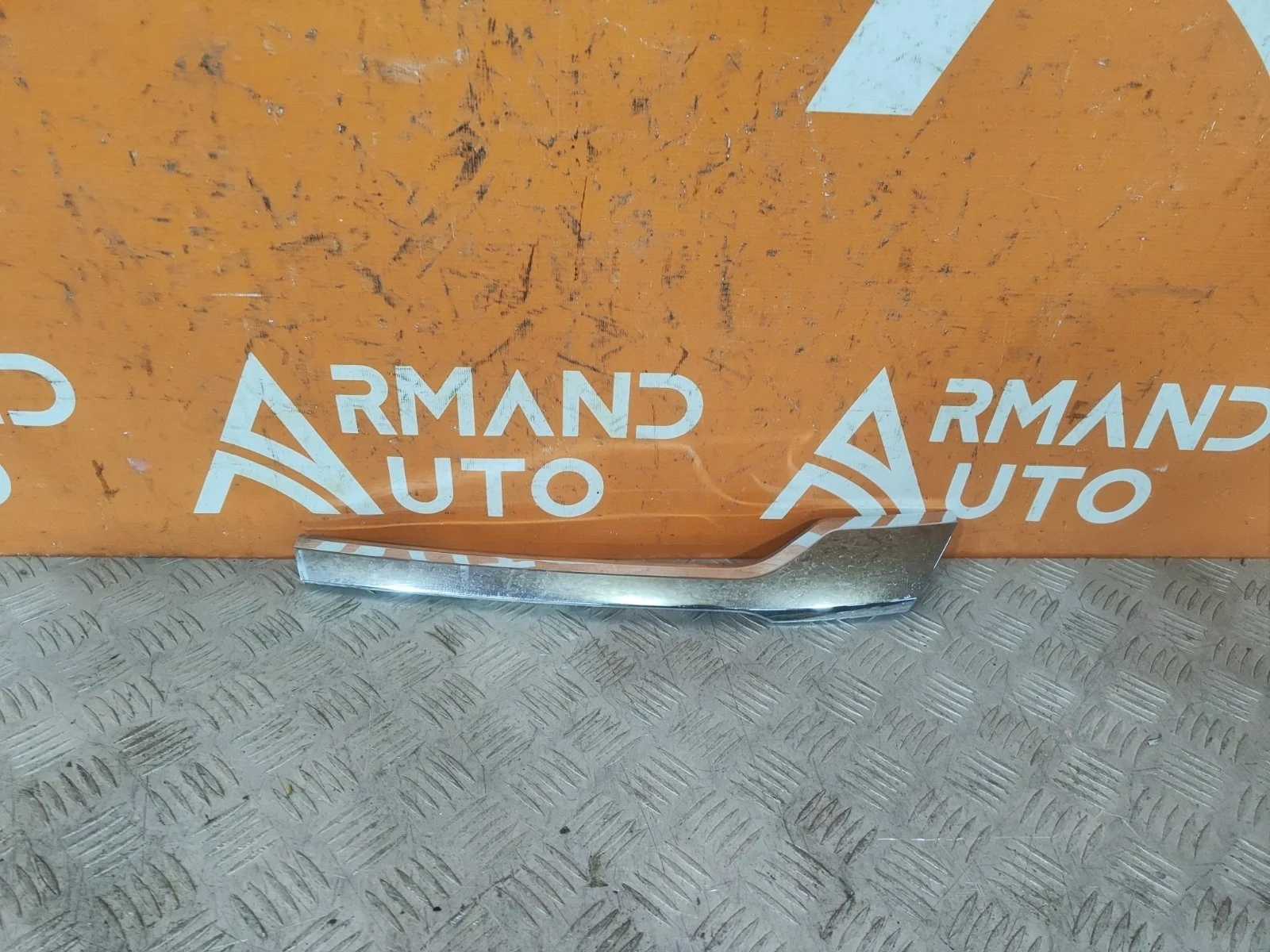 Накладка решетки радиатора Mitsubishi Pajero Sport 2015-2021 3