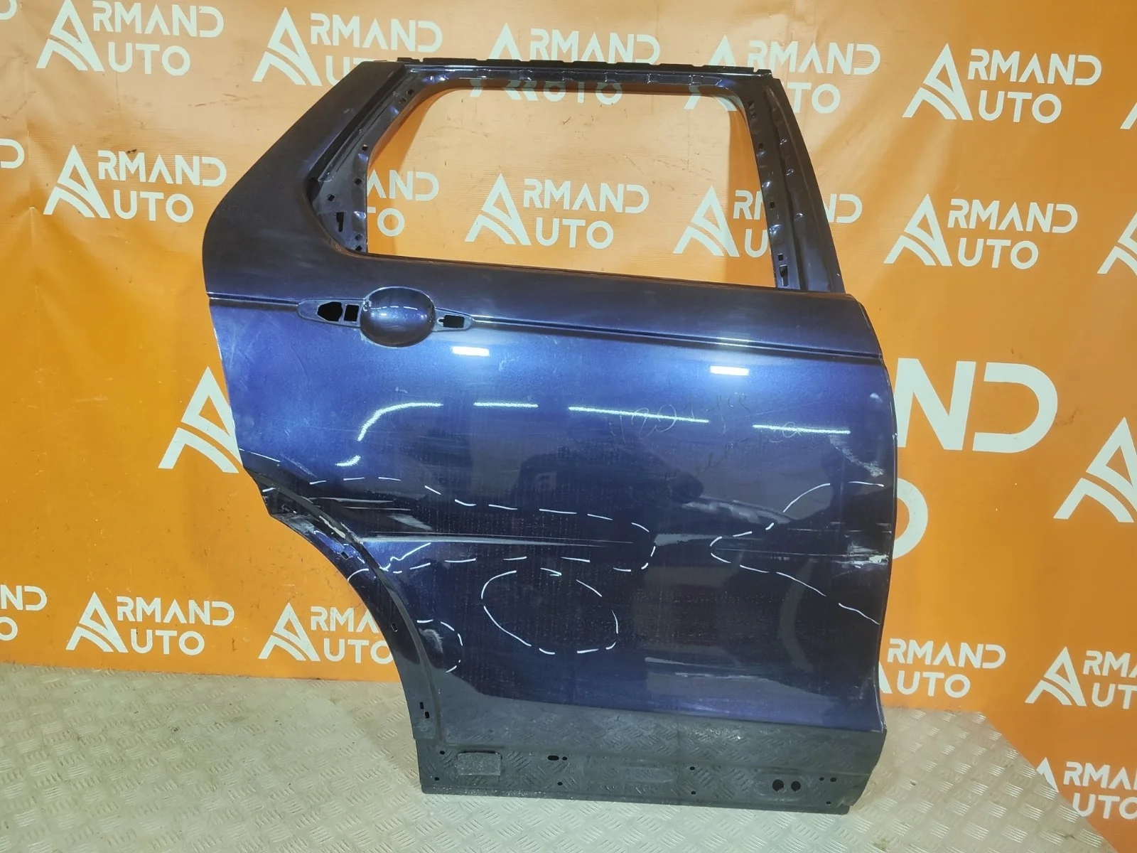 Дверь Land Rover Discovery Sport 2014-нв L550