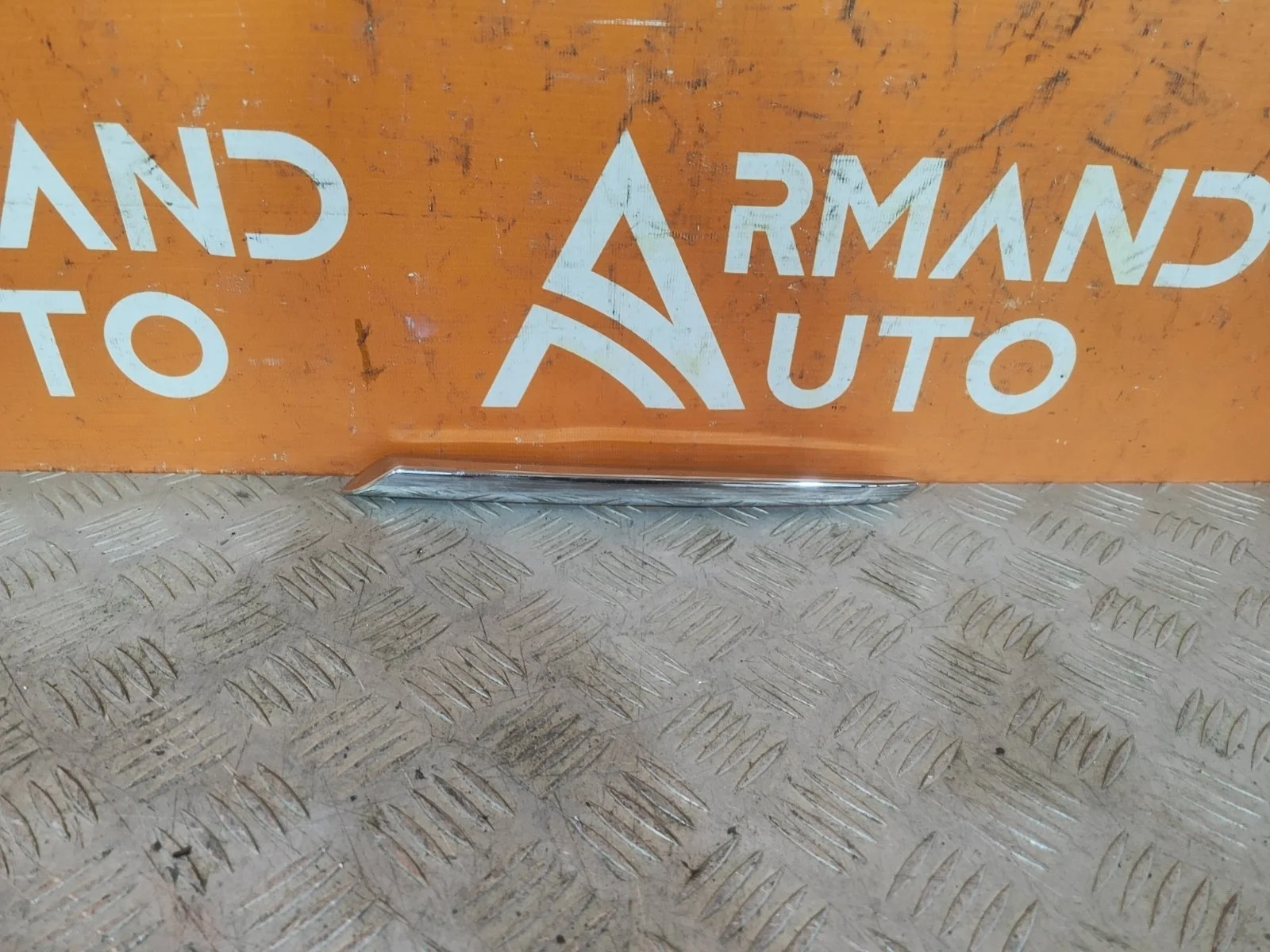 Накладка решетки радиатора Mitsubishi Pajero Sport 2015-2021 3