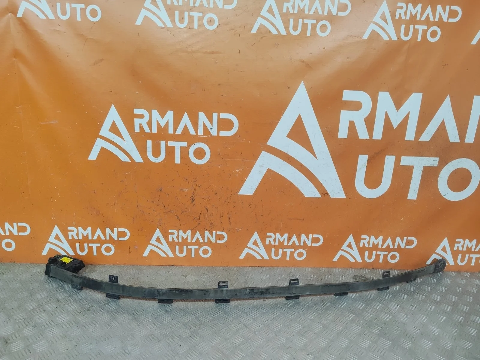 Датчик защиты пешеходов Genesis DH 2013-2016