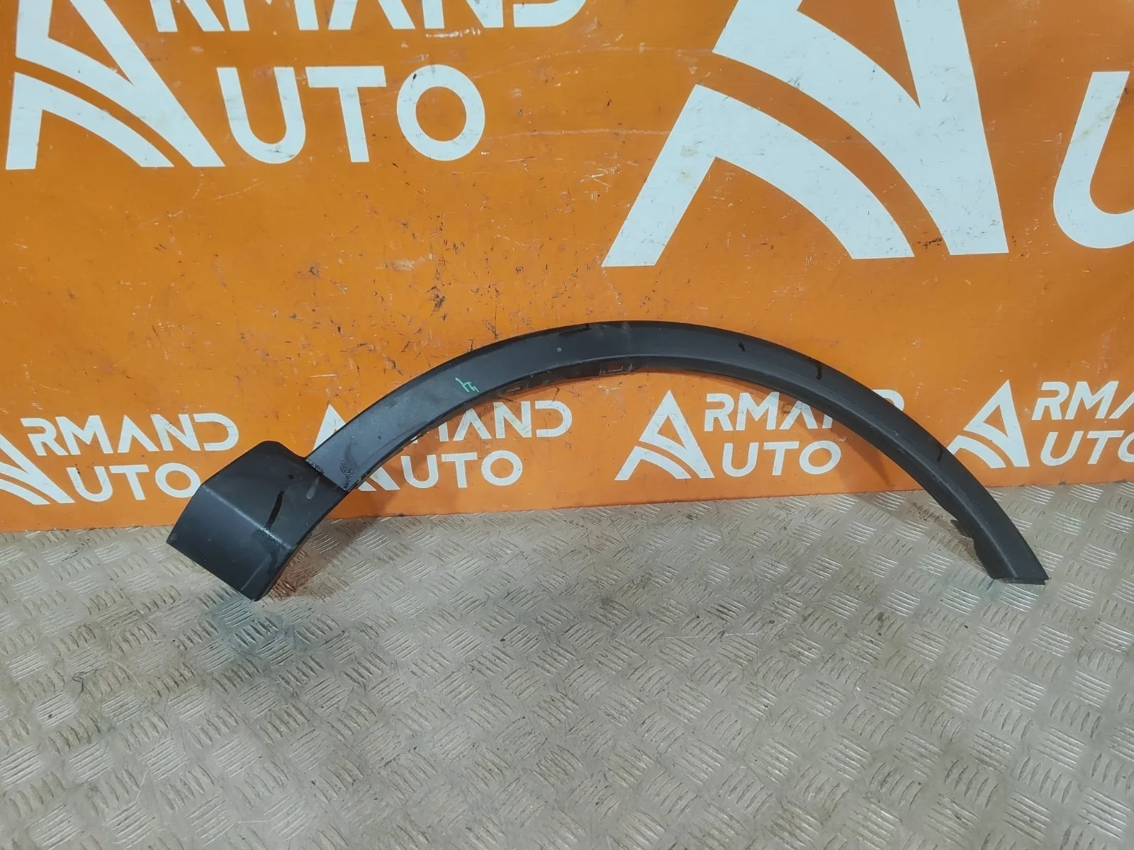 Расширитель крыла Toyota RAV4 2015-2019 CA40