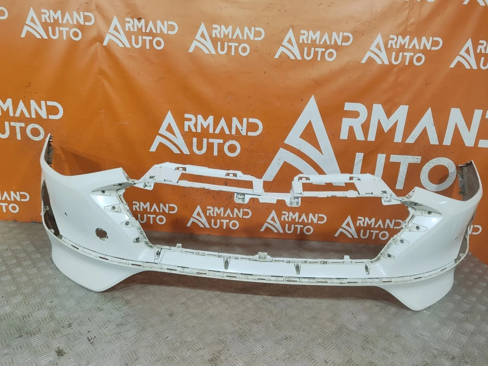 Бампер Hyundai Sonata 2019-нв 8 DN8