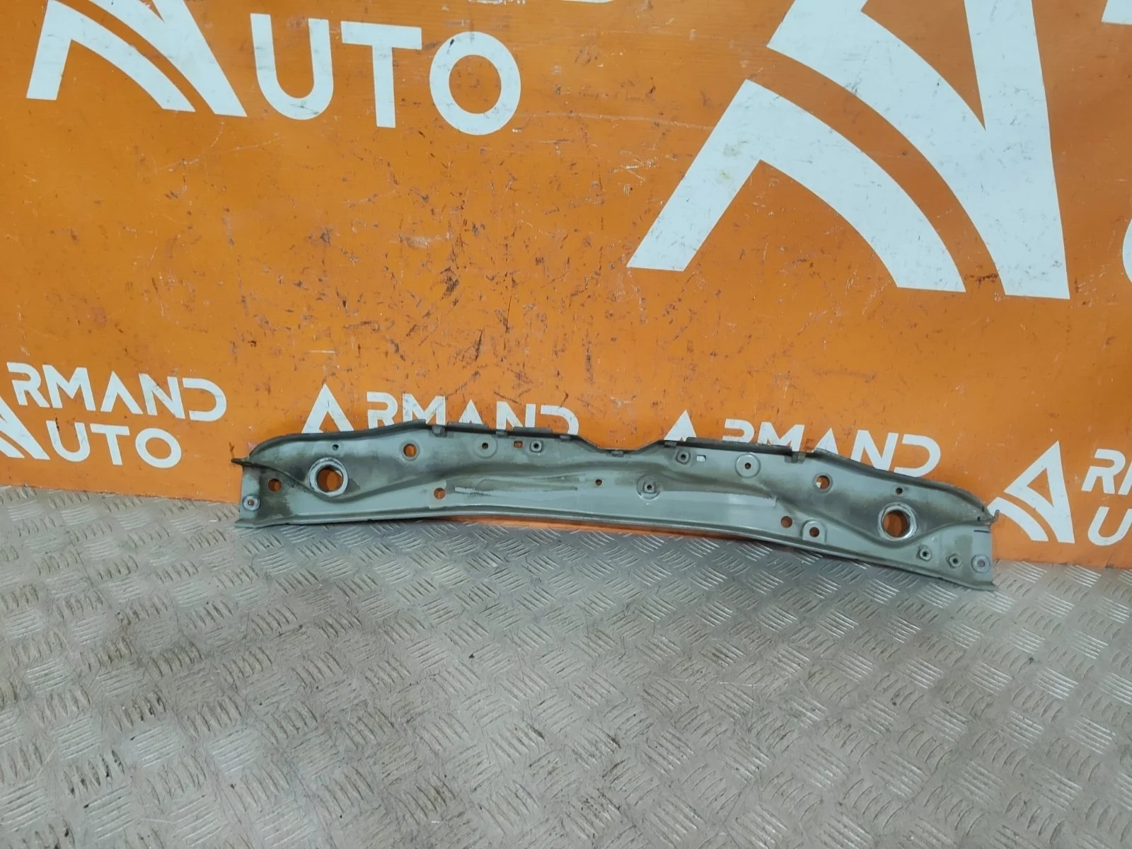 Панель передняя (суппорт радиатора) верхняя Lexus ES 2012-2018 6