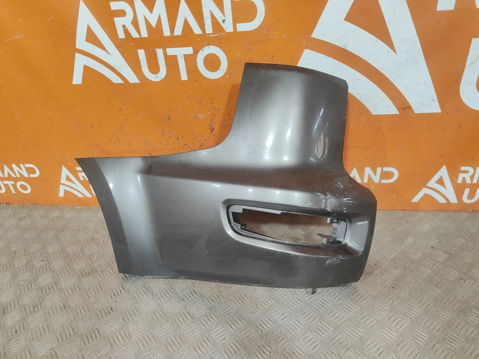 Бампер Mitsubishi Outlander 2009-2013 XL