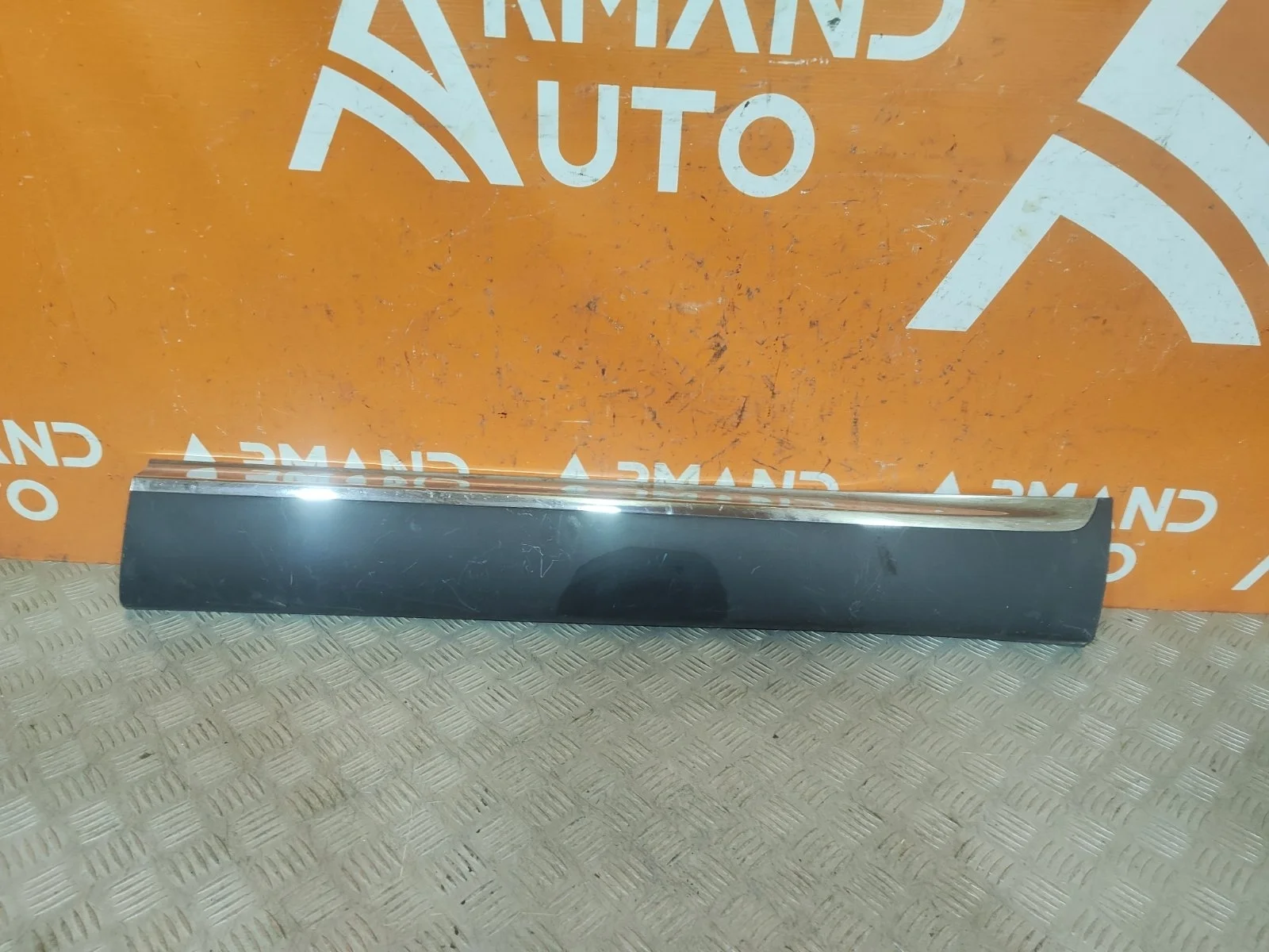 Молдинг двери Kia Sorento 2014-2020 3 Prime UM