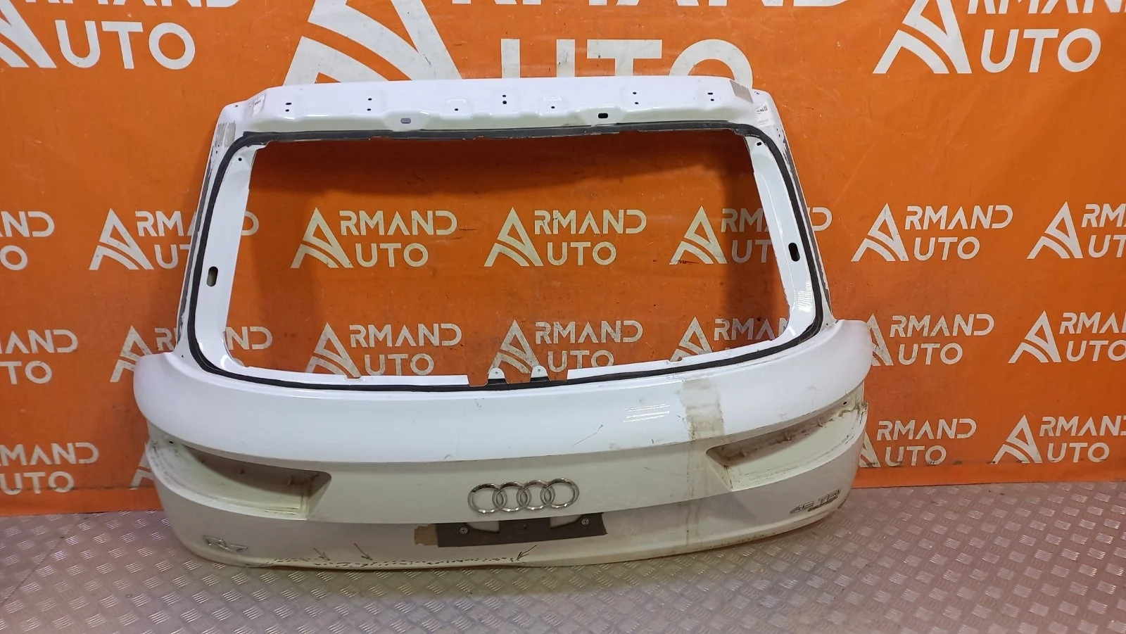 Дверь багажника Audi Q7 2015-2020 4M