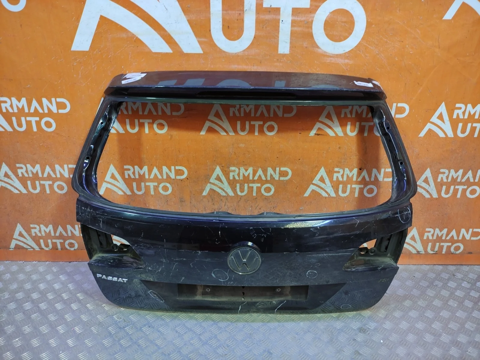 Дверь багажника Volkswagen Passat 2011-2015 B7