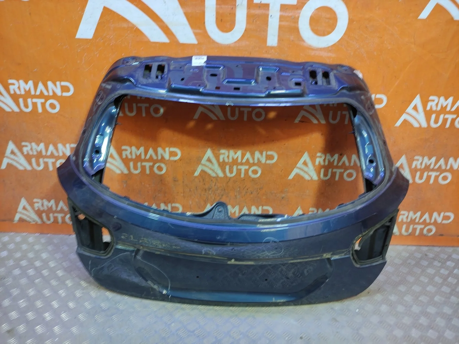 Дверь багажника Mercedes GLA-Class 2013-2020 X156