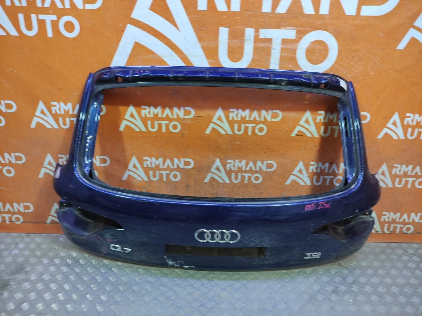 Дверь багажника Audi Q7 2009-2015 4L