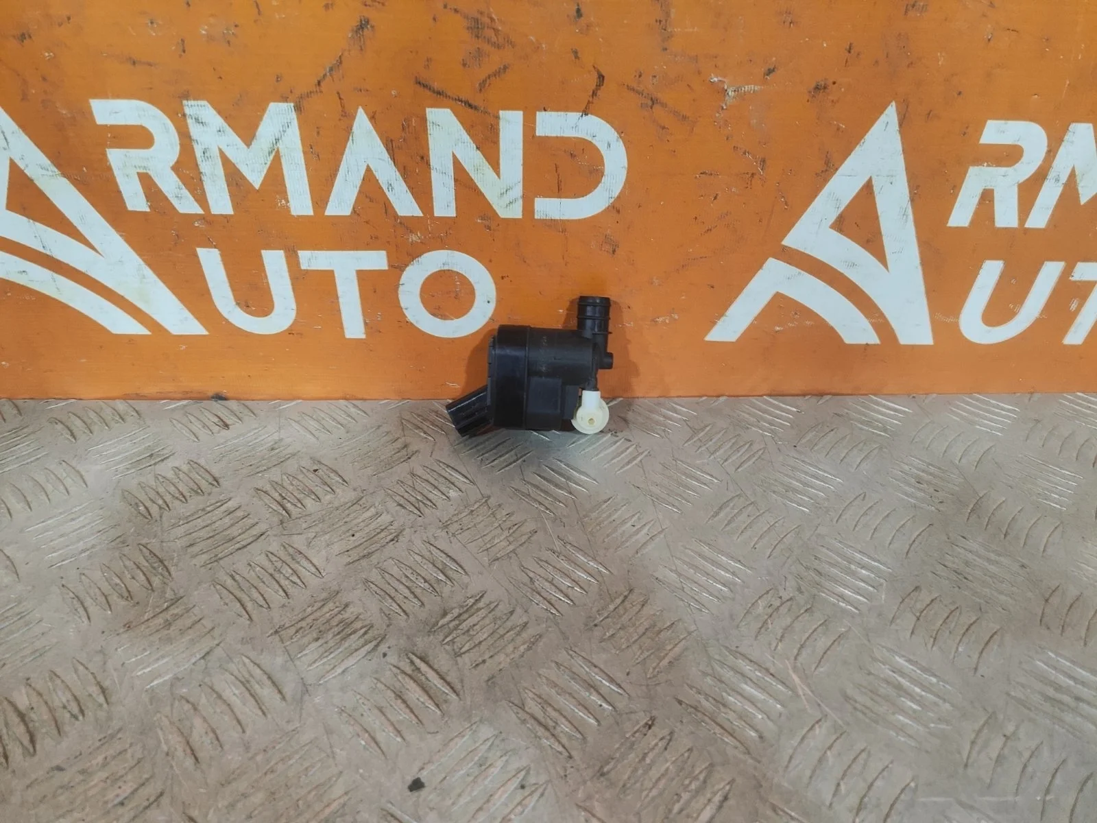 Насос омывателя Hyundai Elantra 2018-2020 6 AD