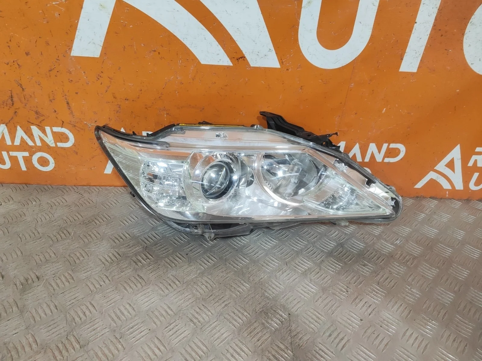 Фара Toyota Camry 2011-2014 7 XV50