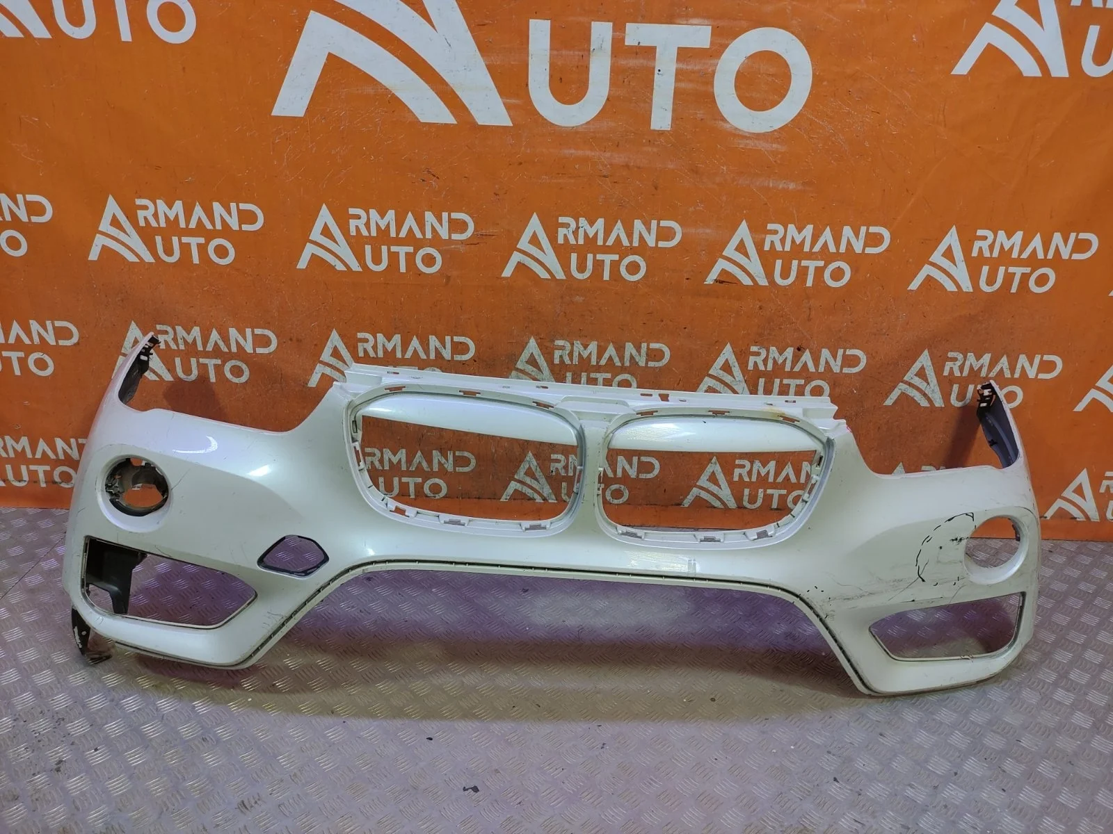 Бампер BMW X1 2015-2019 F48