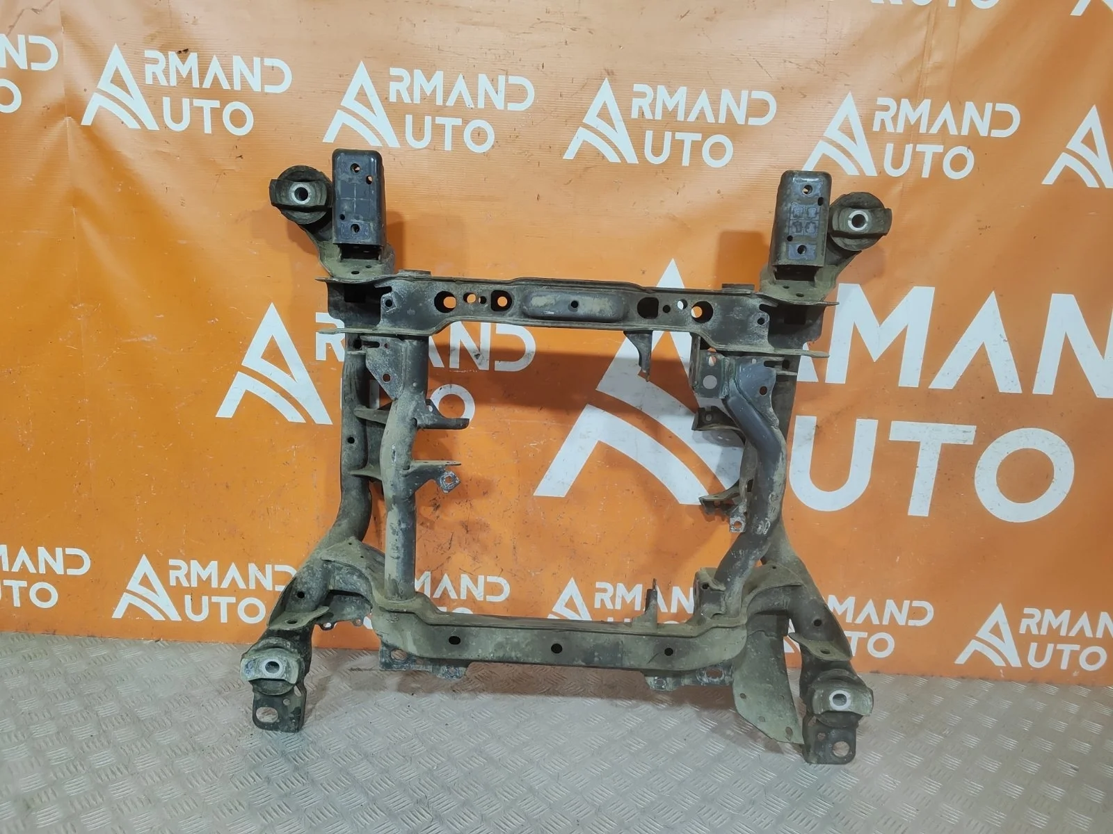 Подрамник Mercedes ML GLE-Class 2011-2018 W166