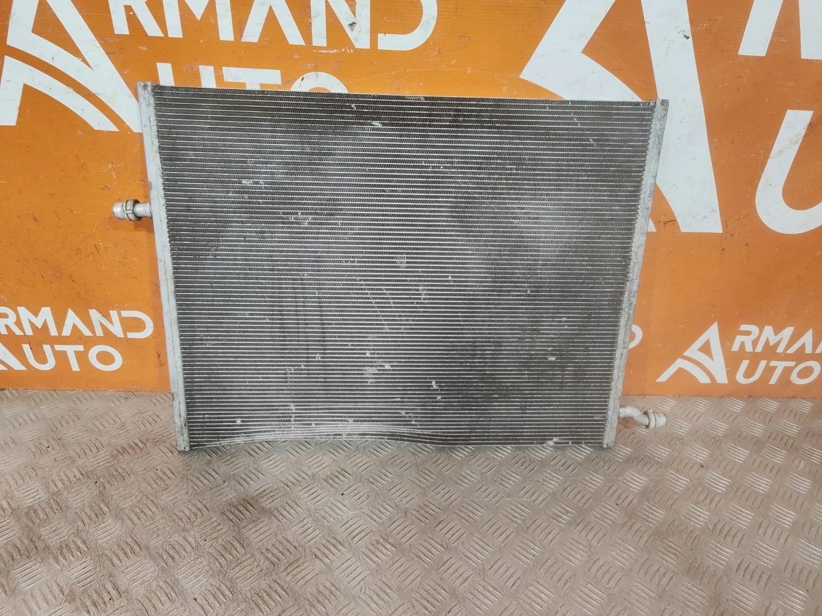 Радиатор двс дополнительный Mercedes -Class 2016-нв W213, S213, C238