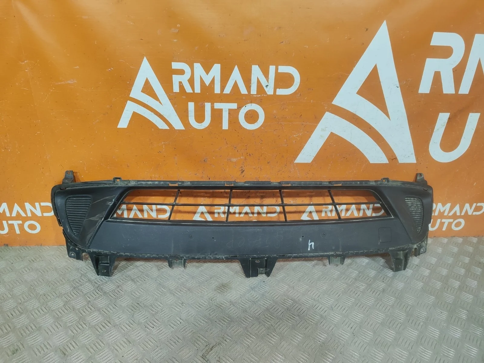 Решетка бампера Kia Sorento 2017-2020 3 Prime UM