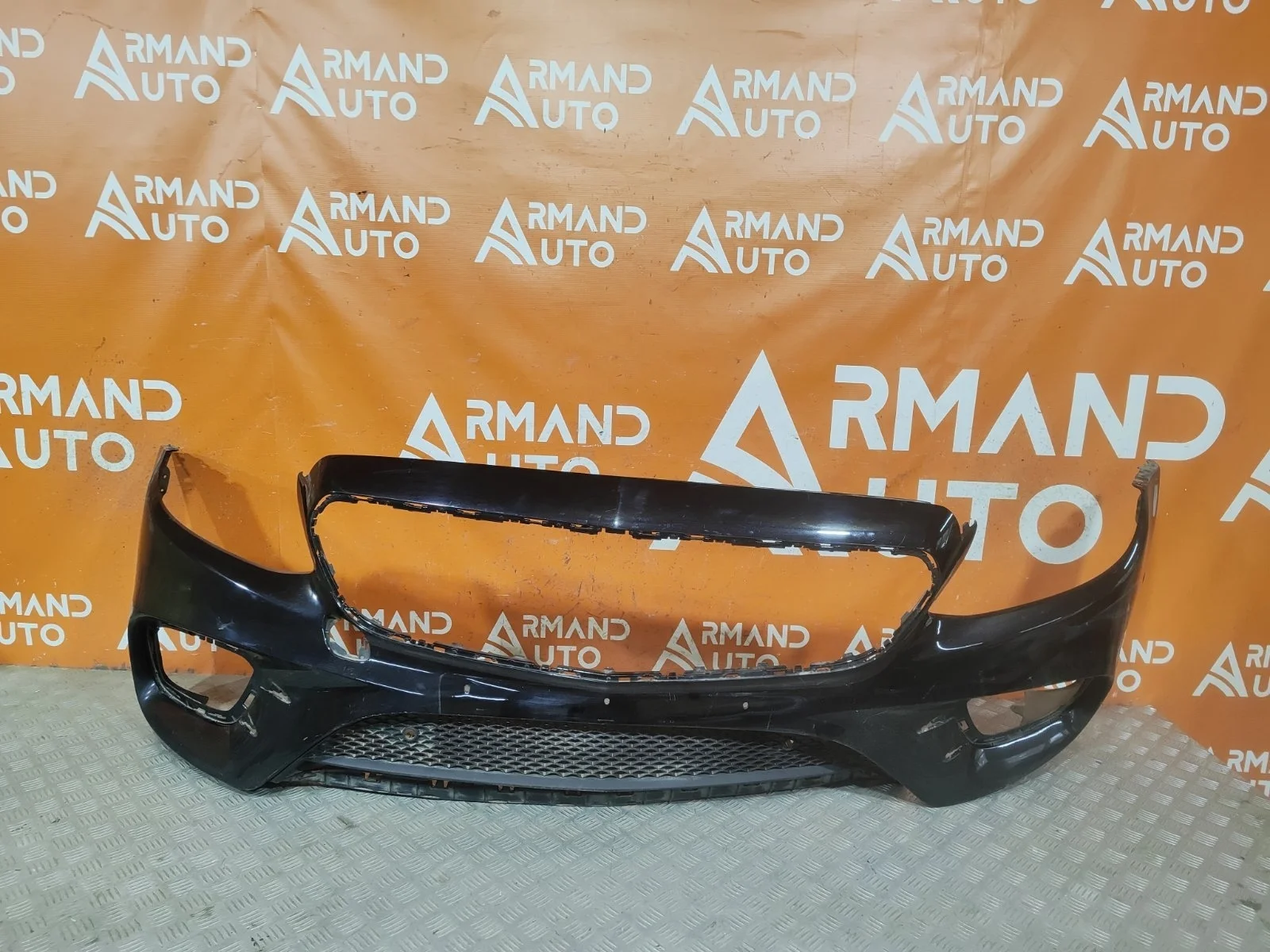 Бампер Mercedes -Class 2016-2020 W213, S213