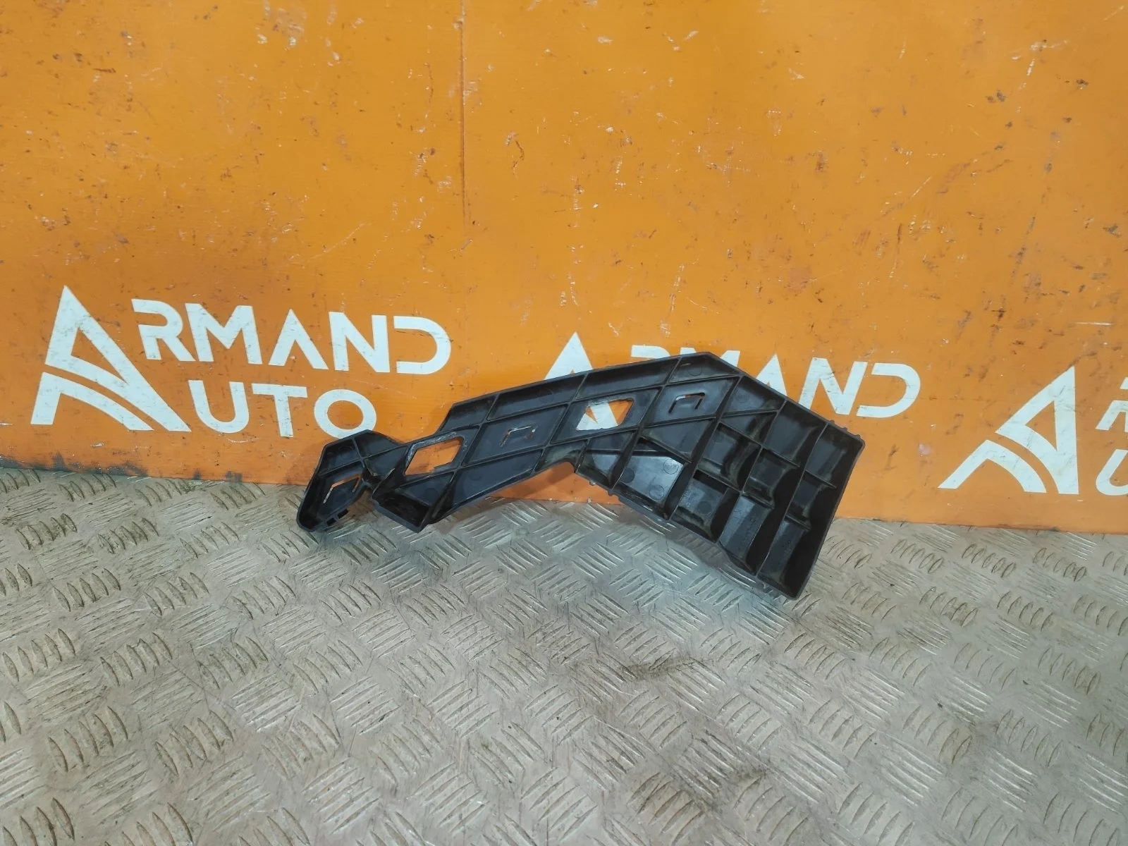 Кронштейн бампера Hyundai Tucson 2015-2021 3