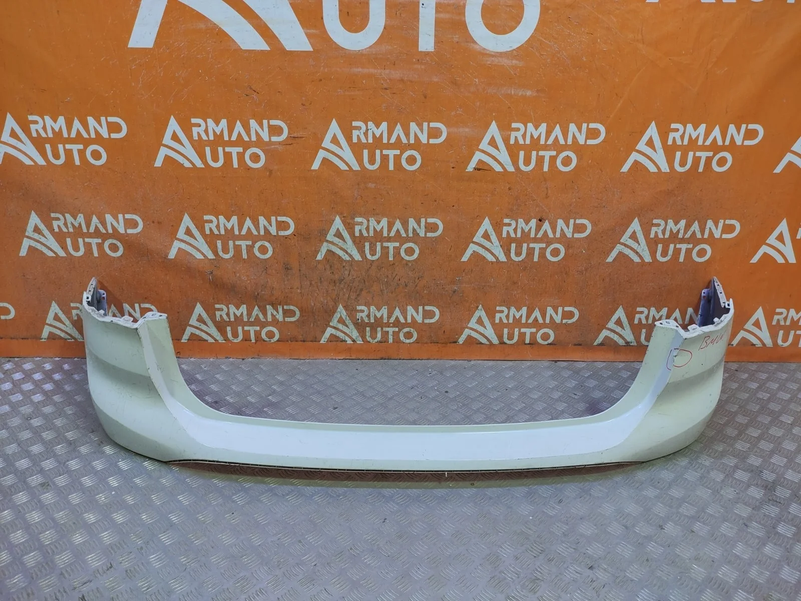 Бампер BMW X1 2015-2022 F48