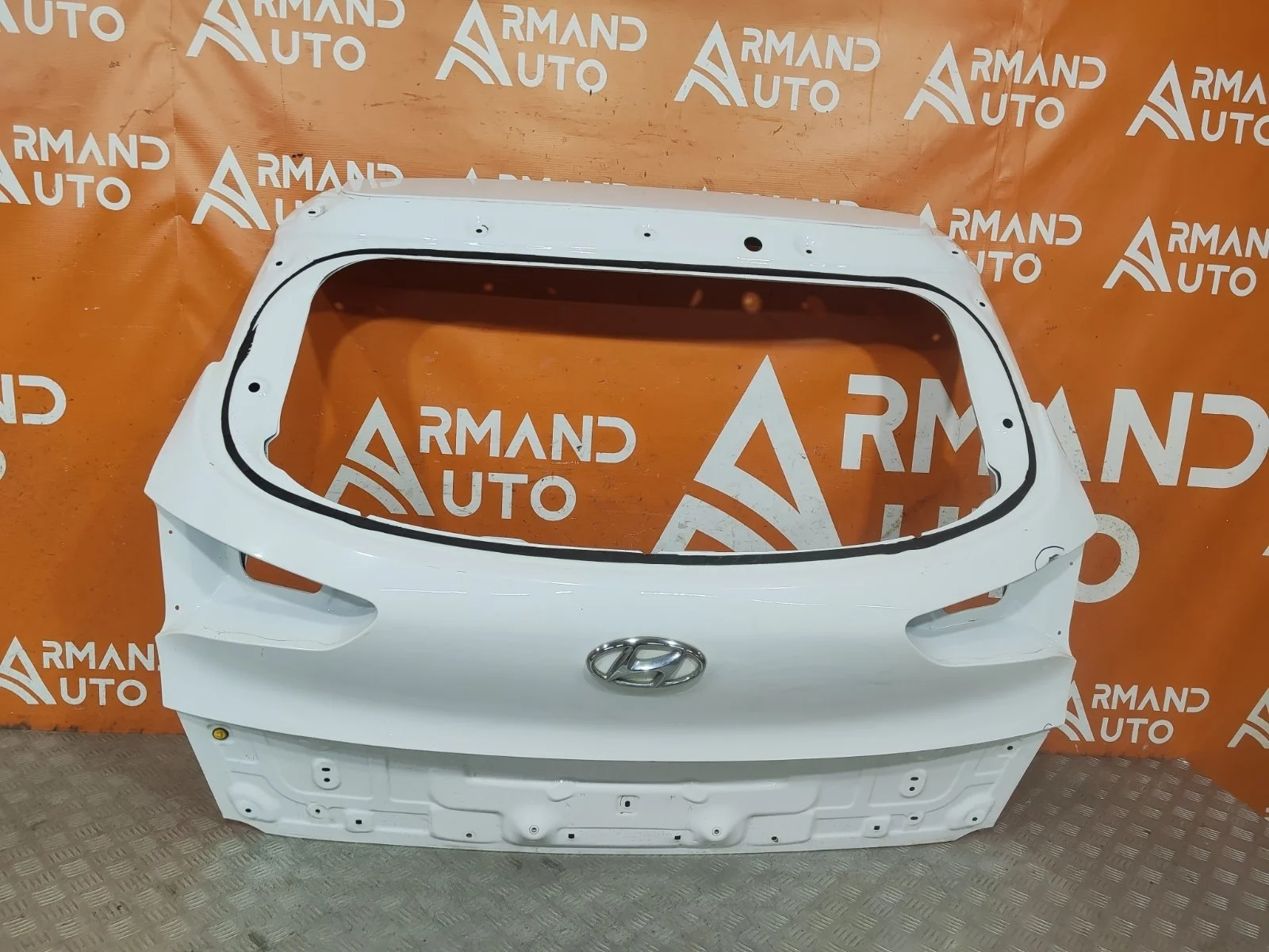 Дверь багажника Hyundai Tucson 2015-2018 3