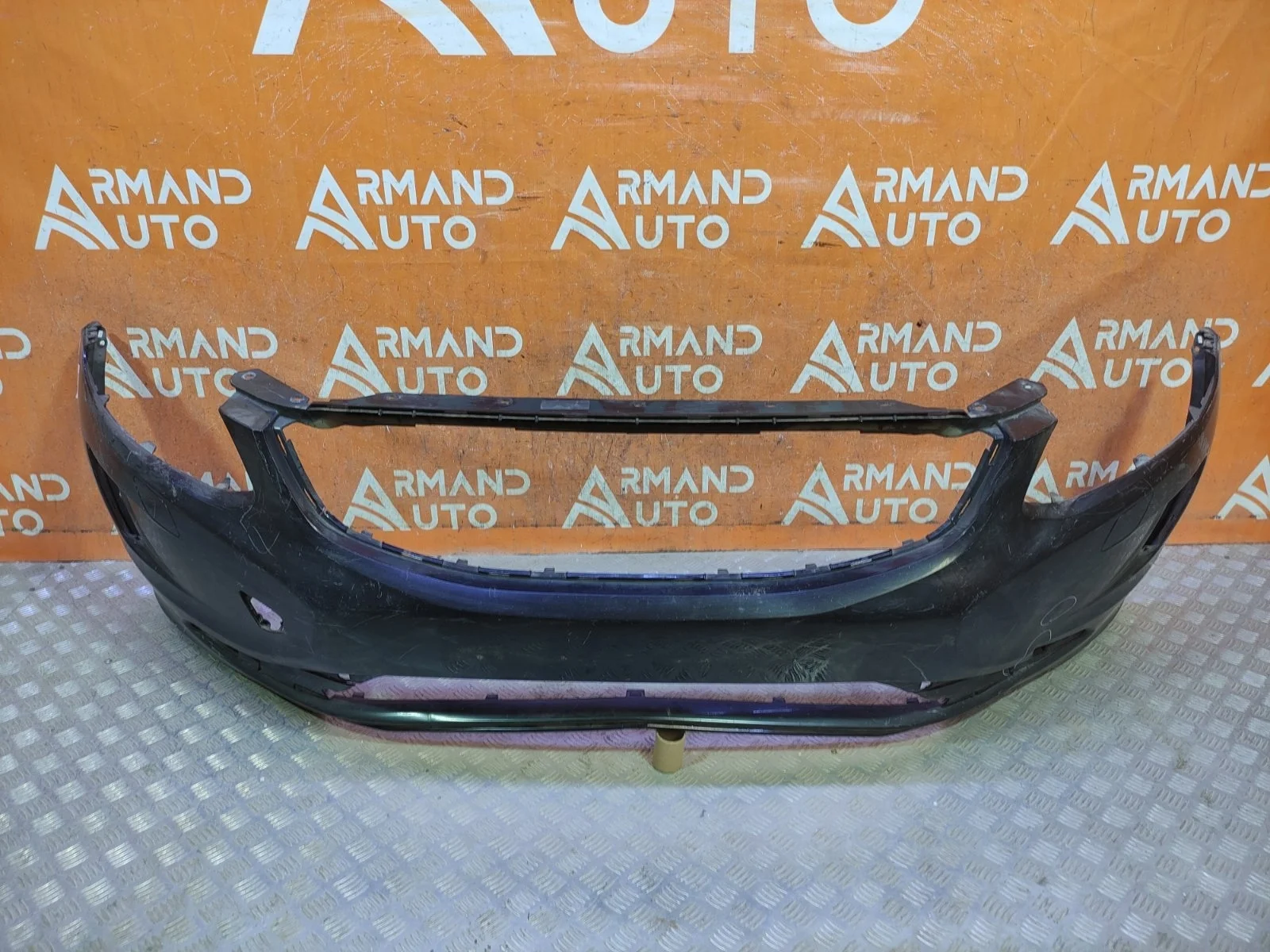 Бампер Volvo XC60 2013-2017