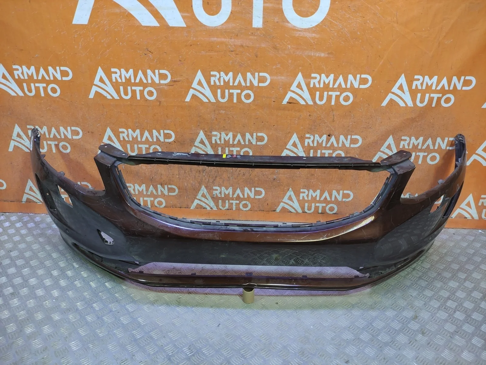 Бампер Volvo XC60 2013-2017