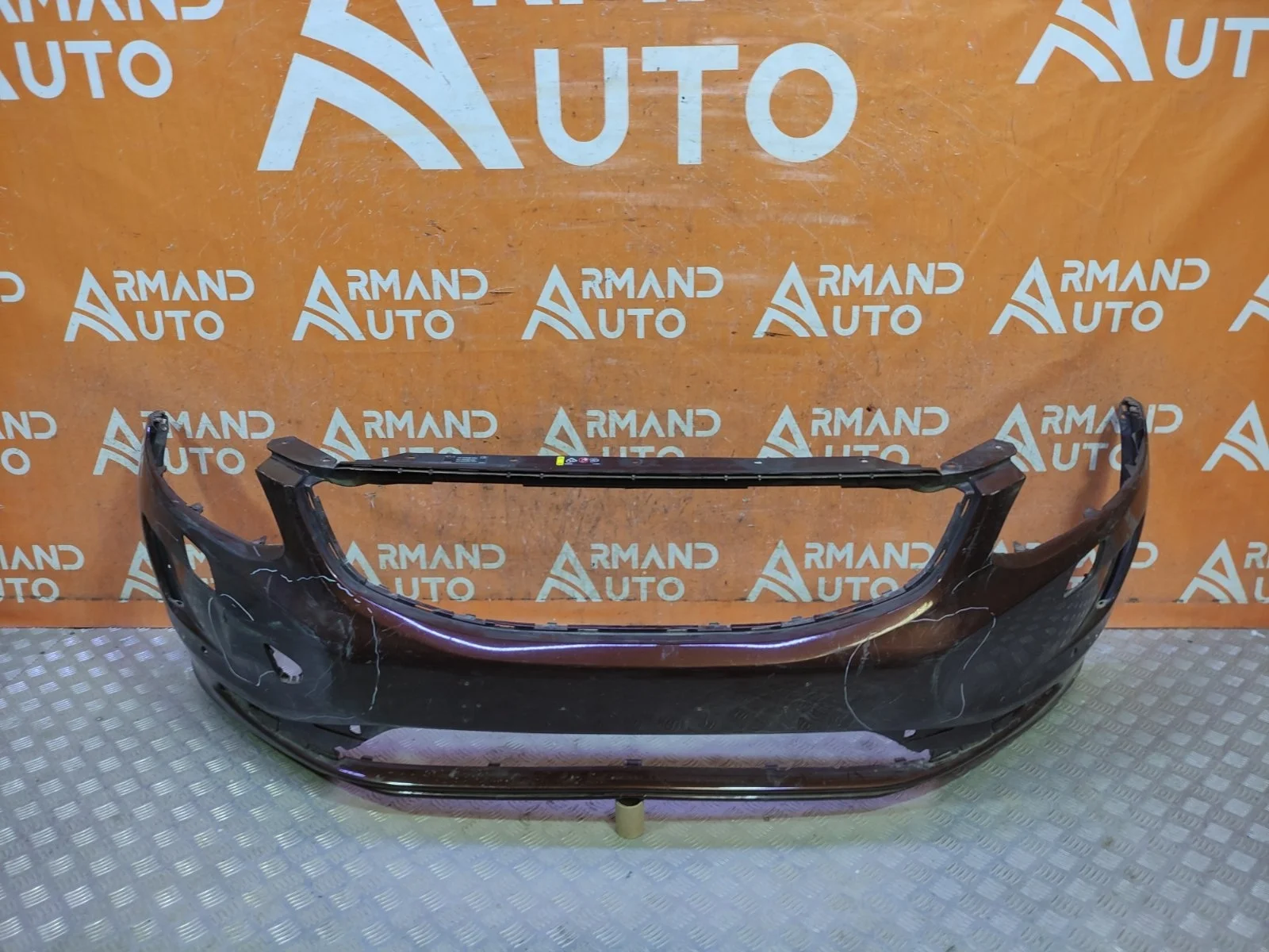 Бампер Volvo XC60 2013-2017