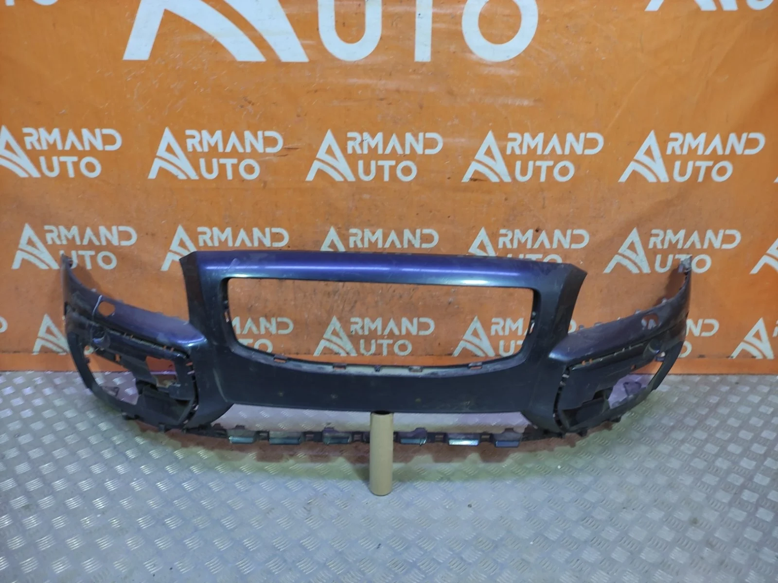 Бампер Volvo XC70 2007-2016