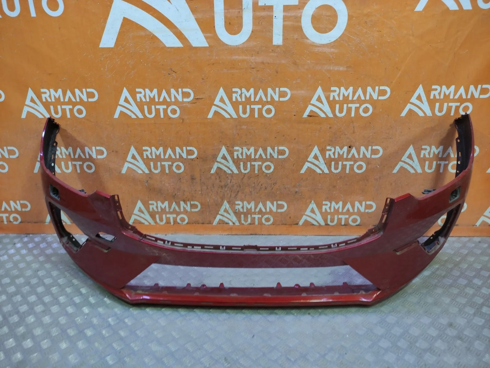 Бампер Volvo XC60 2021-нв