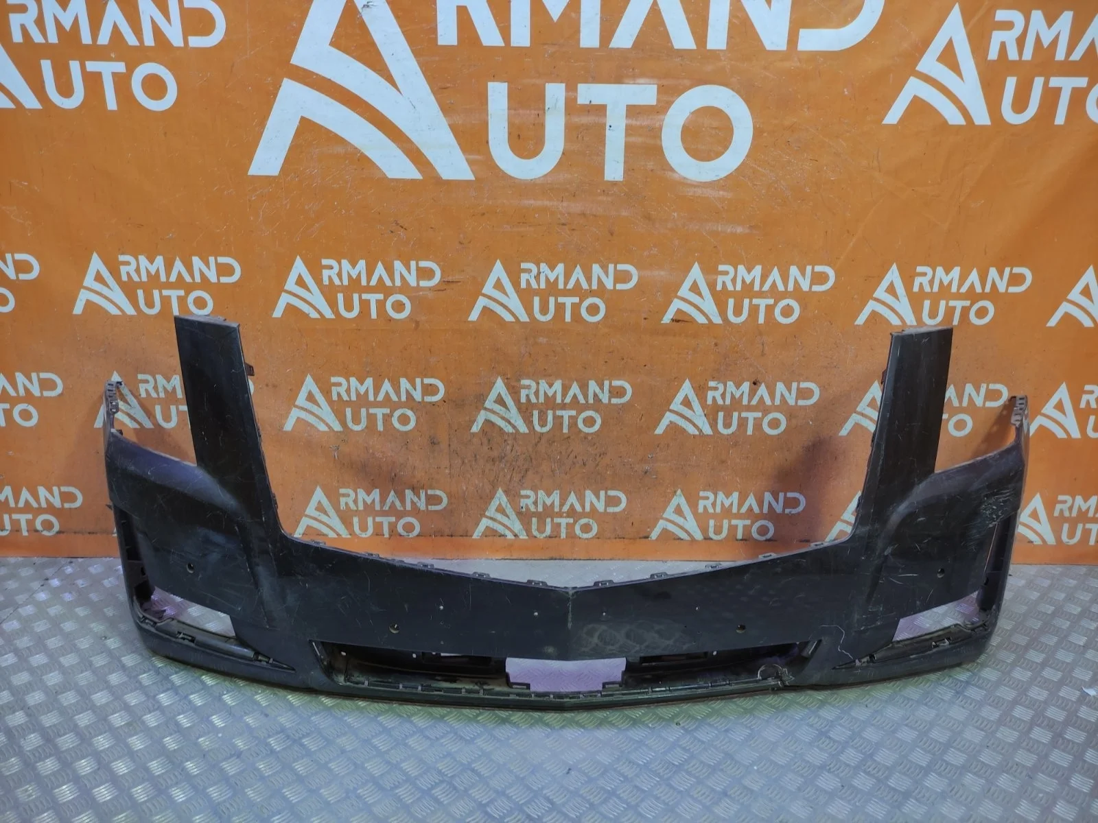 Бампер Cadillac Escalade 2014-2020