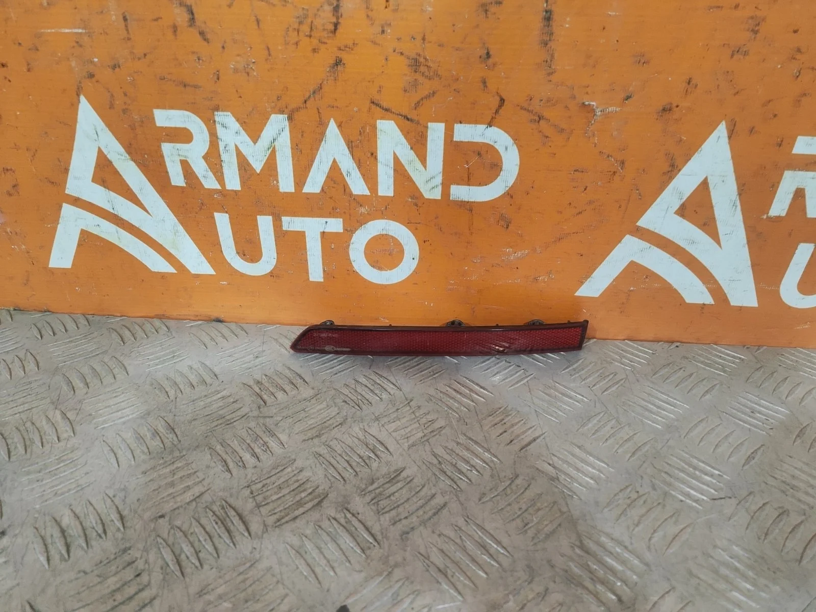 Отражатель Volkswagen Tiguan 2016-нв