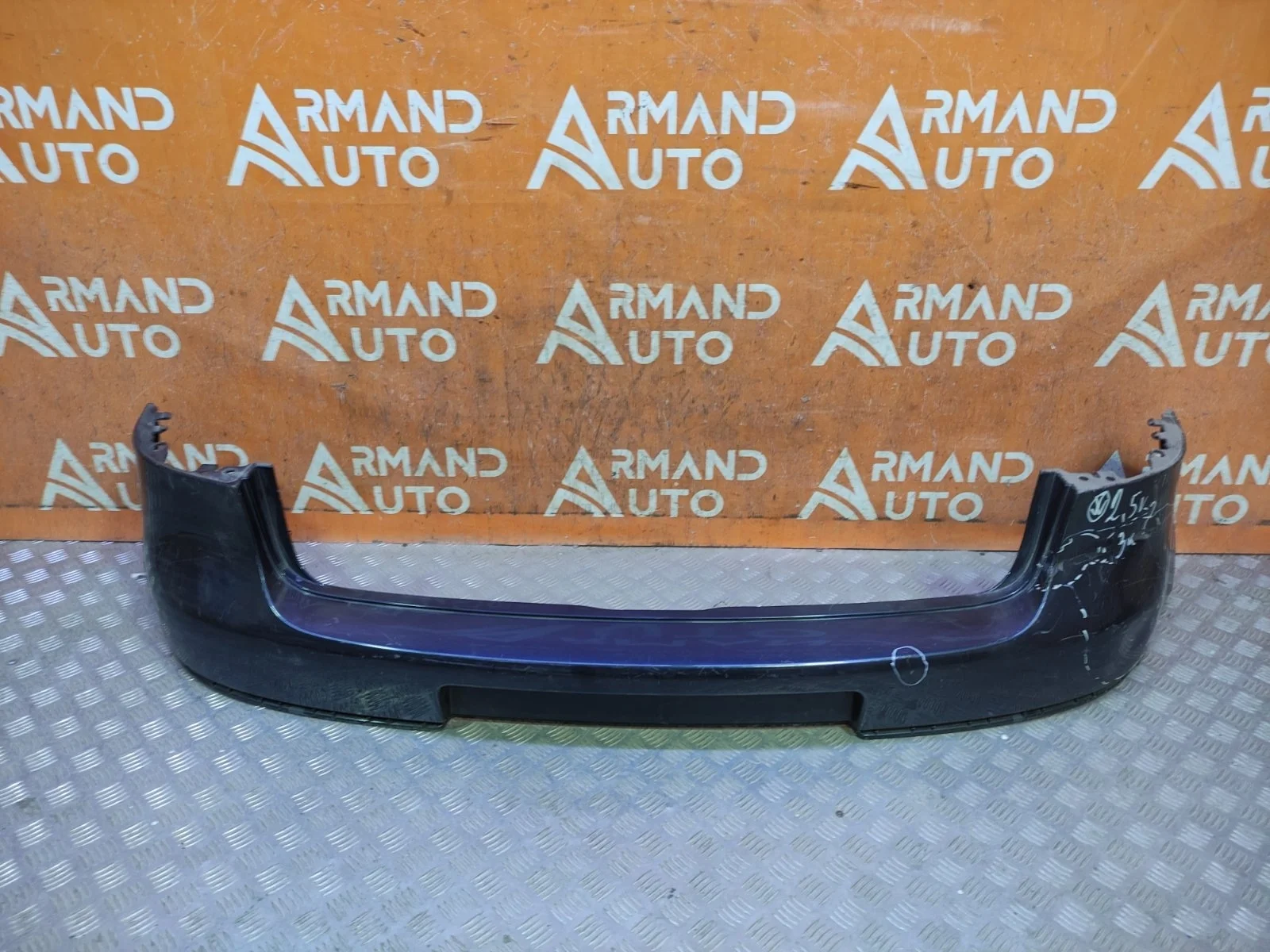 Бампер Volkswagen Golf 2003-2009 5