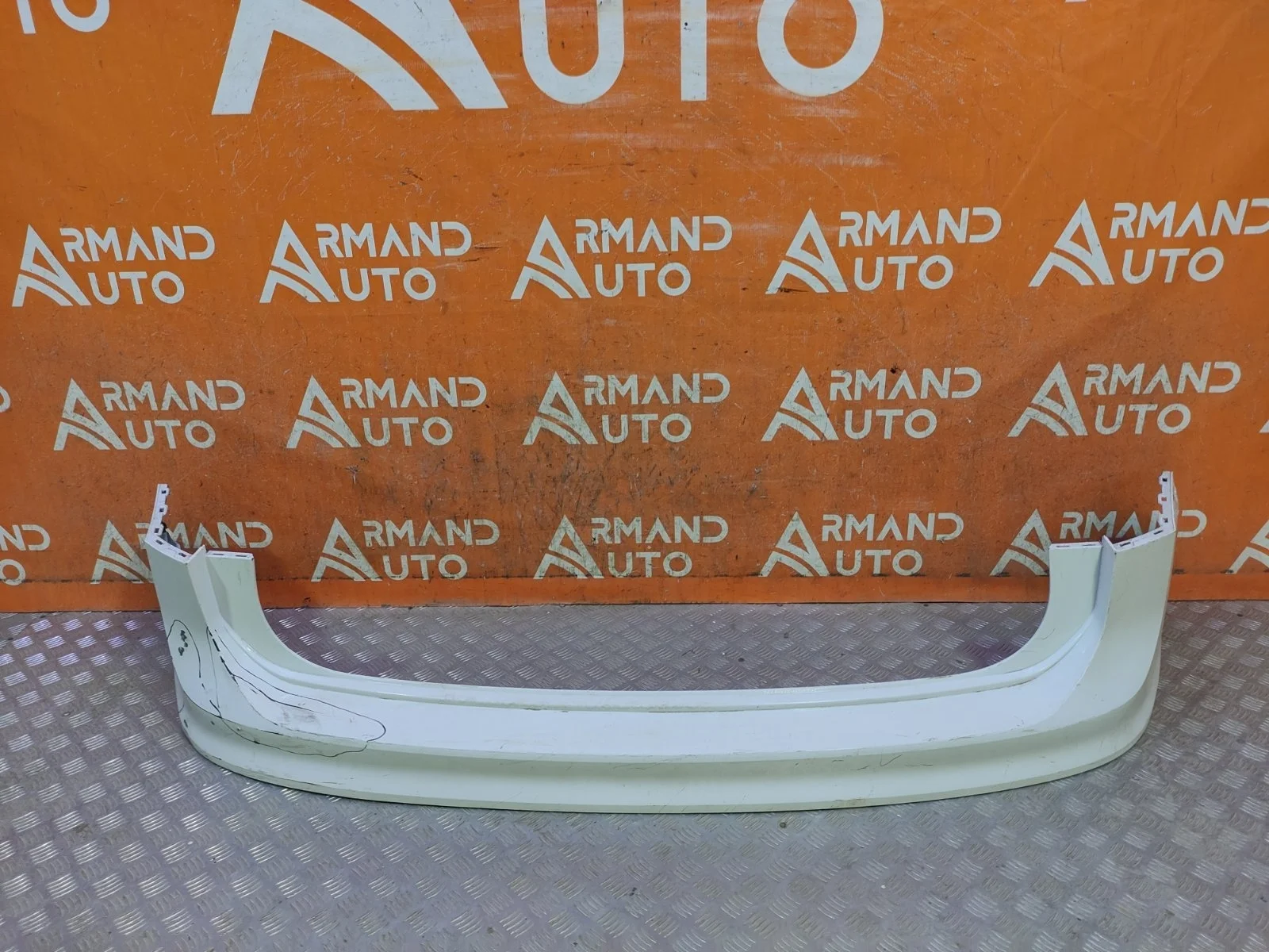 Бампер Volkswagen Tiguan 2016-нв