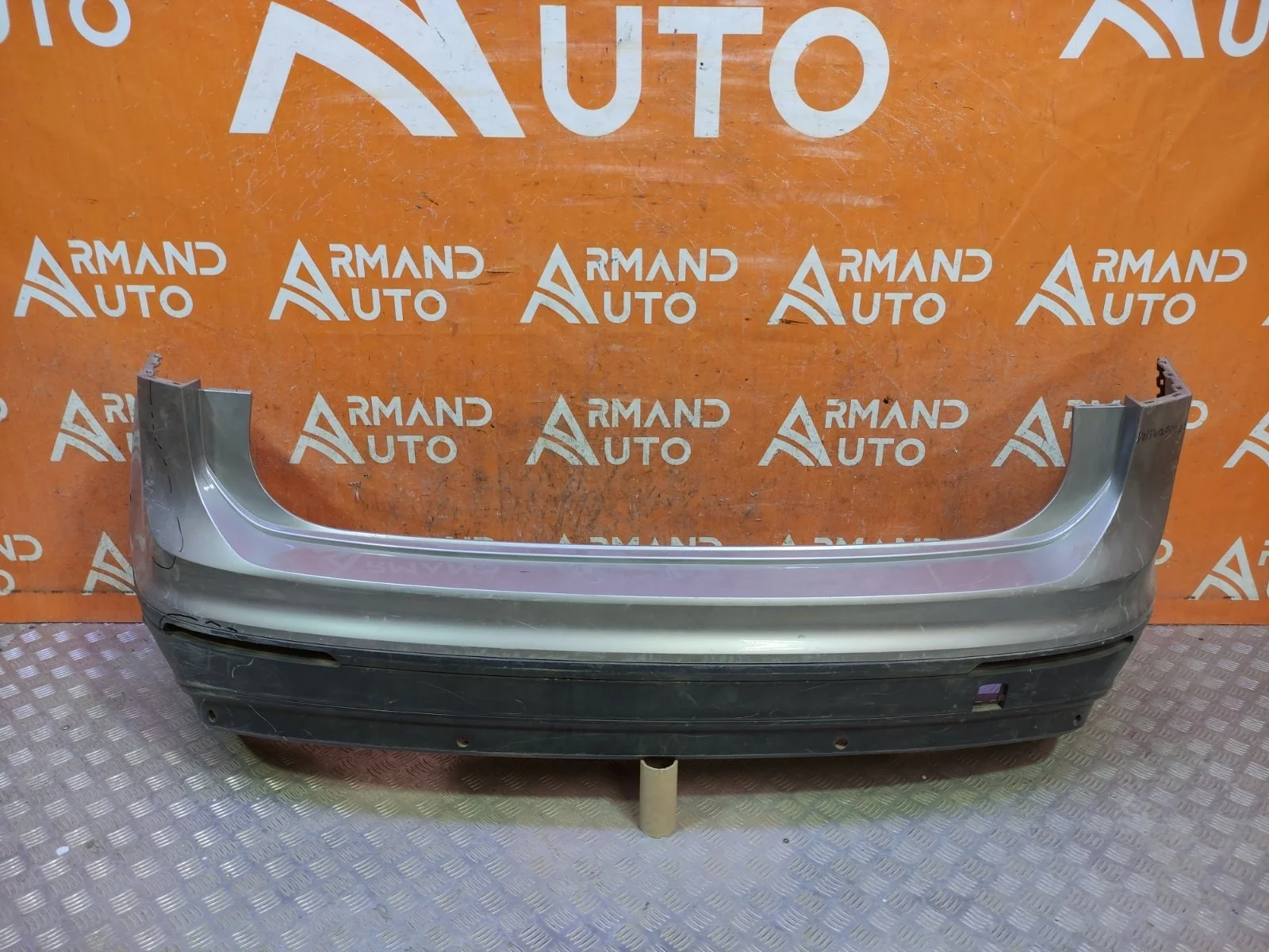 Бампер Volkswagen Tiguan 2016-2020