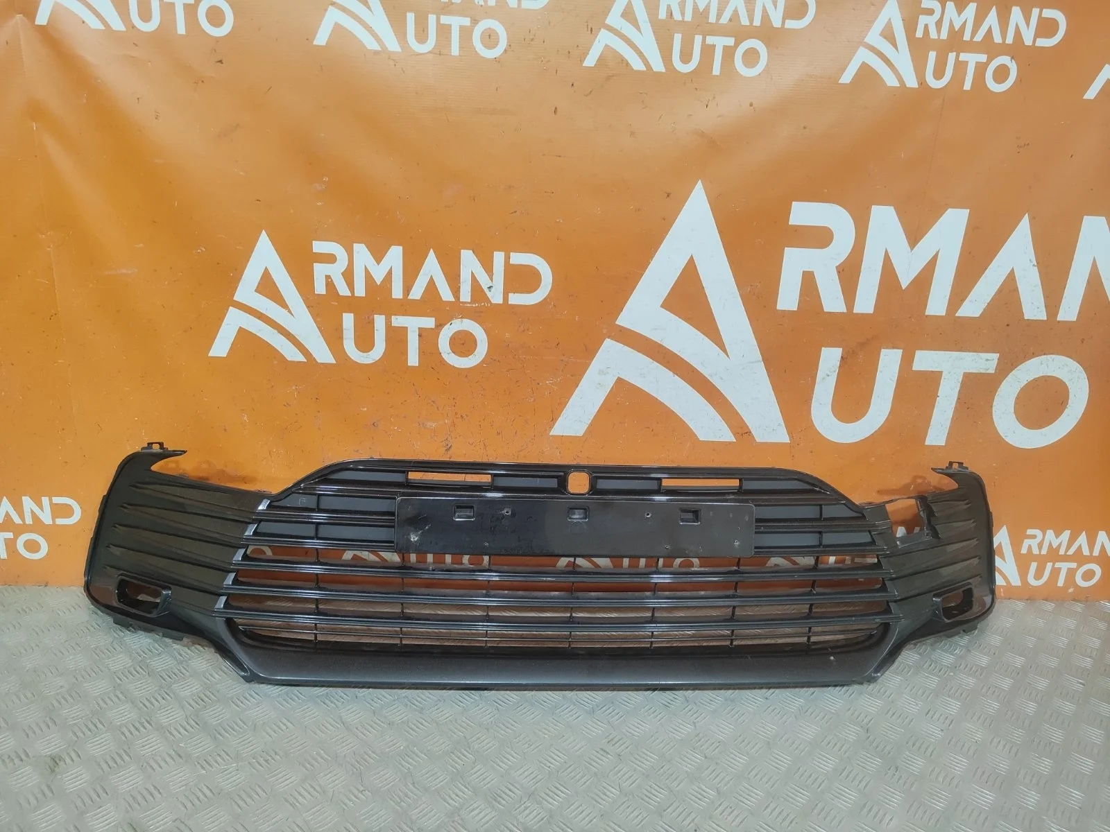 Решетка бампера Toyota Camry 2020-нв 8 XV70