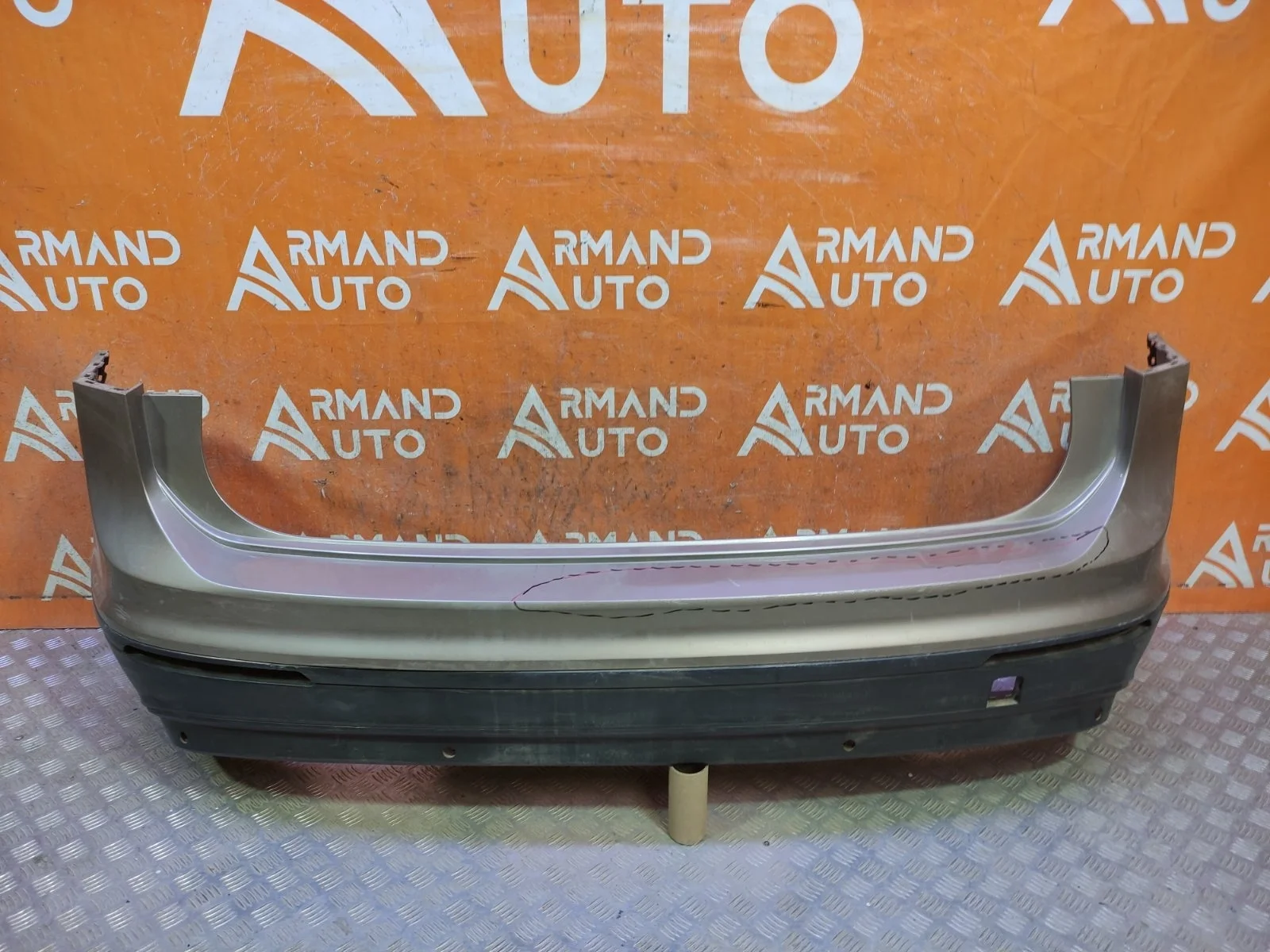 Бампер Volkswagen Tiguan 2016-2020