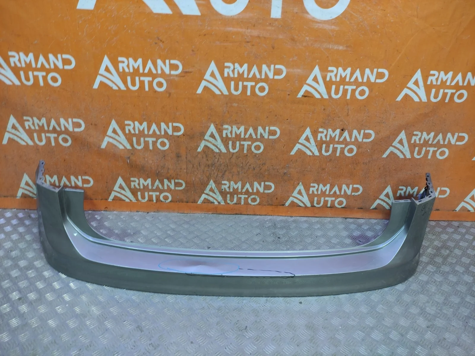 Бампер Volkswagen Tiguan 2016-нв