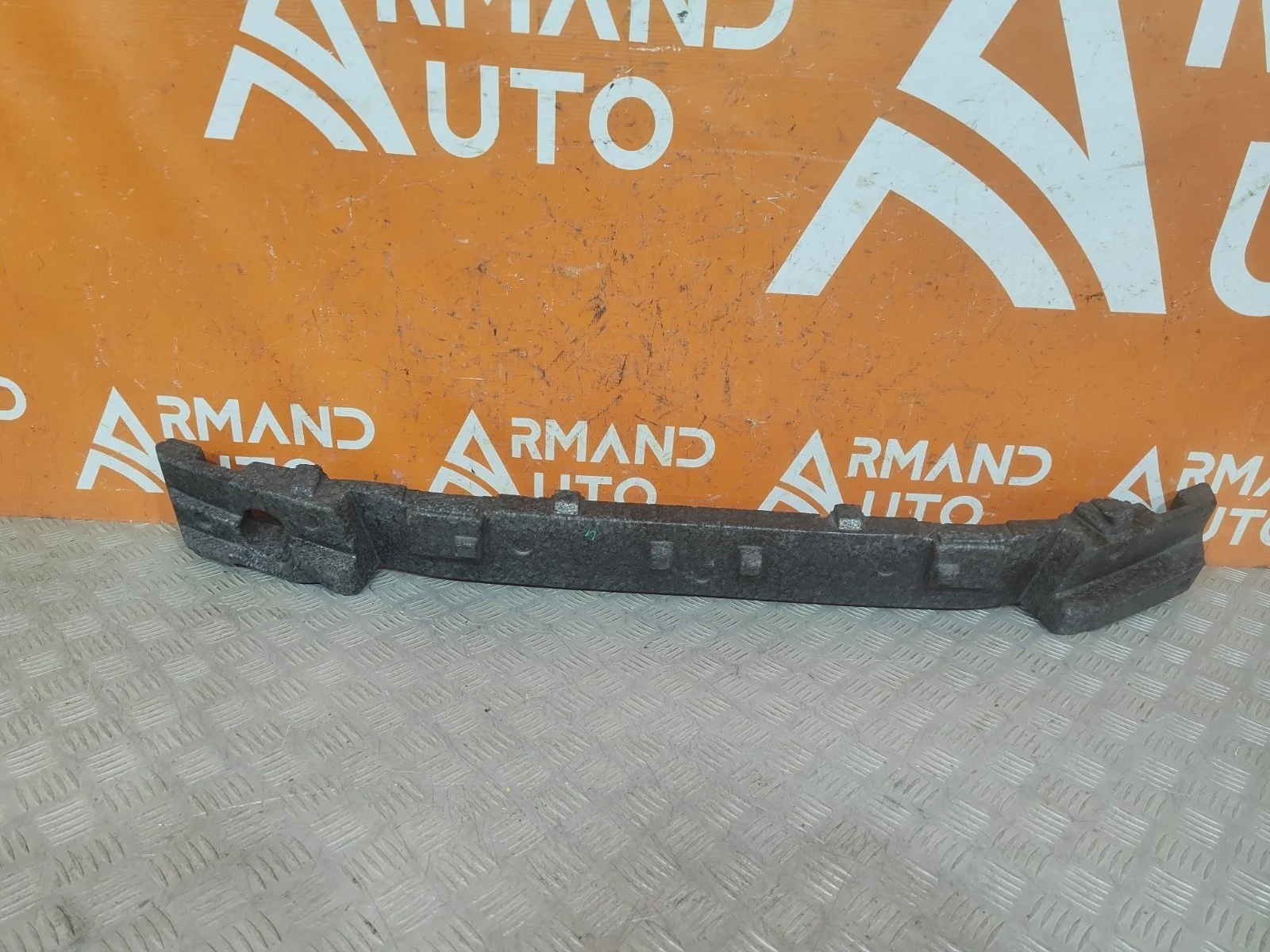 Абсорбер бампера Audi A8 2010-2014 3 D4